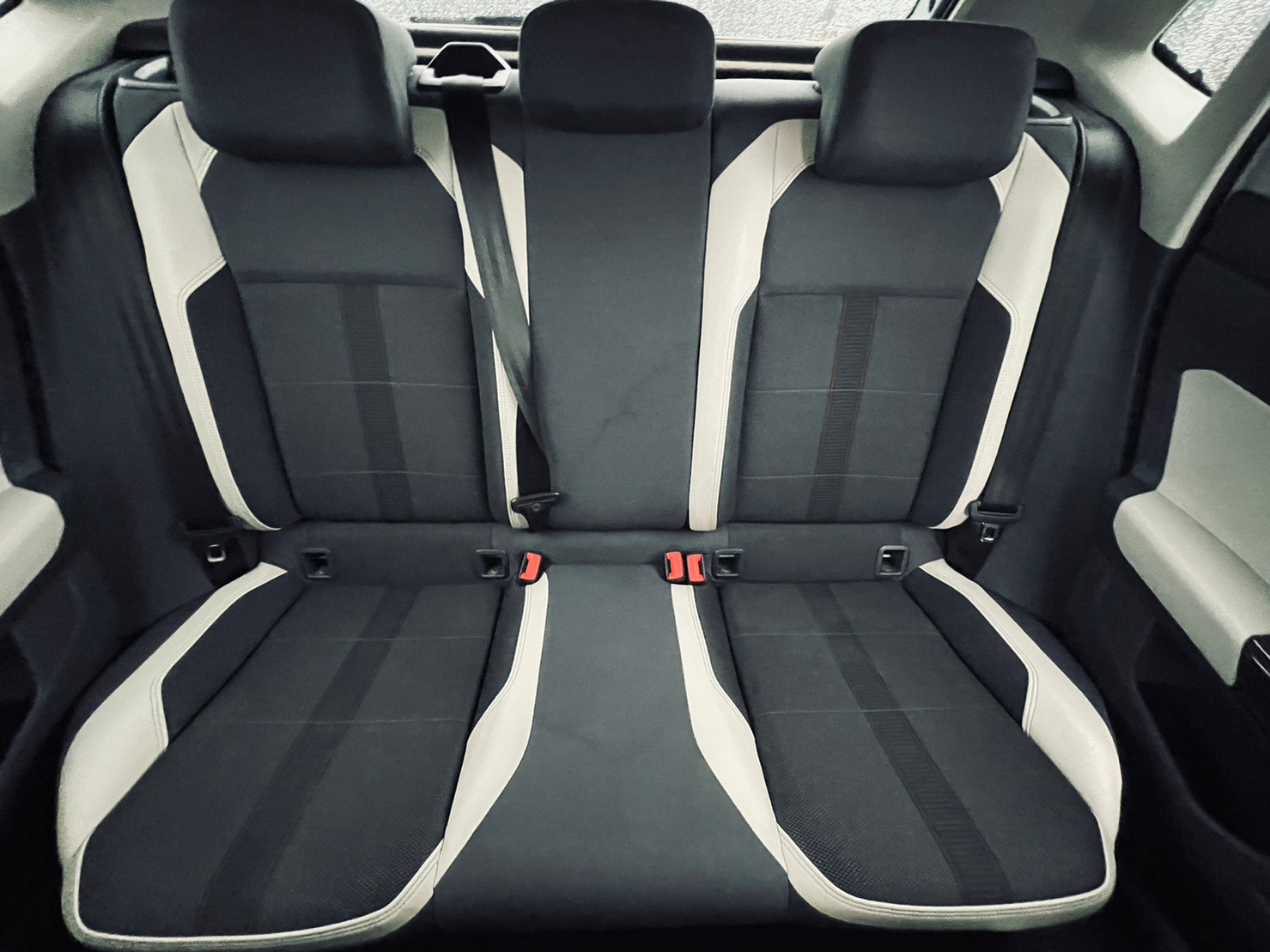 🔥2019式 VW Polo beats音響版 /消光白/ACC跟車🔥135【阿龍中古車 0968-691-205】  第3張相片