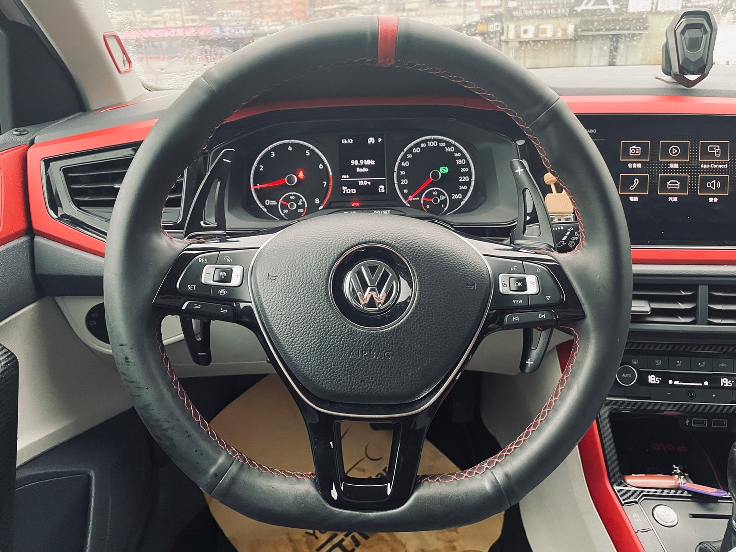 🔥2019式 VW Polo beats音響版 /消光白/ACC跟車🔥135【阿龍中古車 0968-691-205】  第7張相片