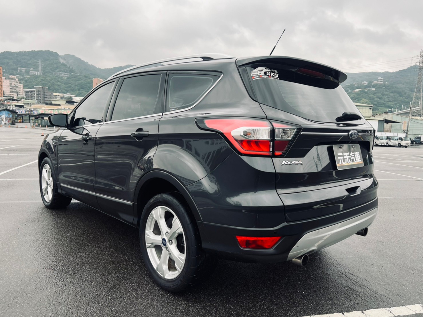 🔥2017 Kuga 1.5 全景窗/腳踢尾門/實用好車🔥216【阿龍中古車 0968-691-205】  第5張相片