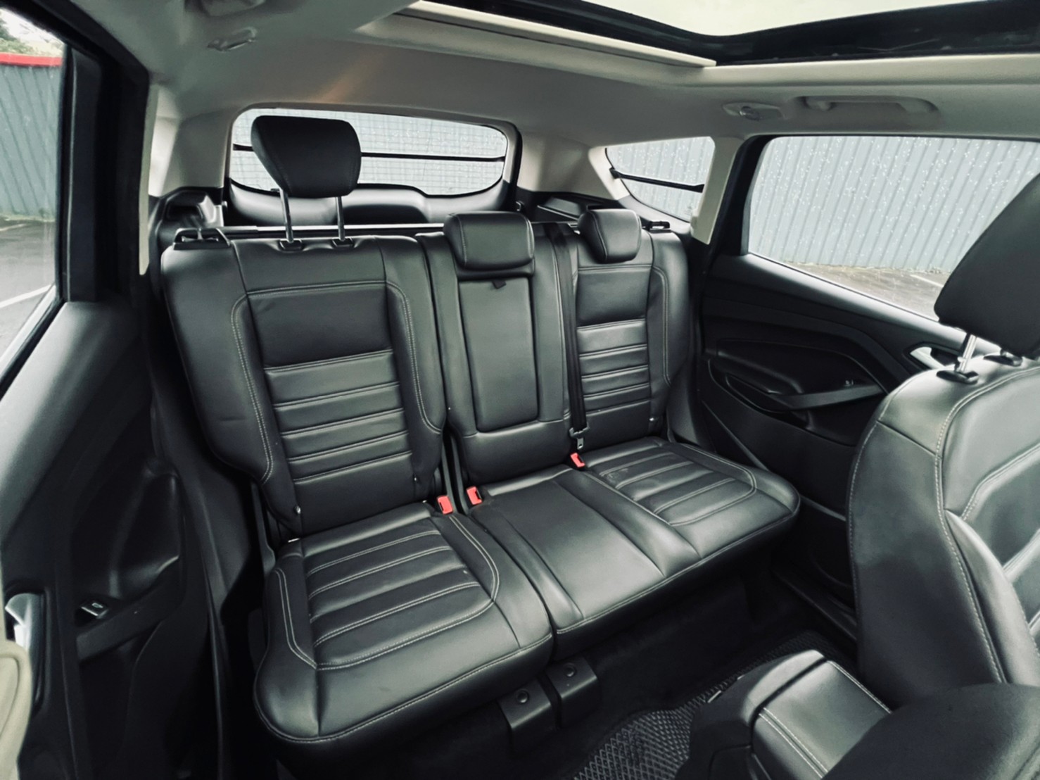 🔥2017 Kuga 1.5 全景窗/腳踢尾門/實用好車🔥216【阿龍中古車 0968-691-205】  第8張相片