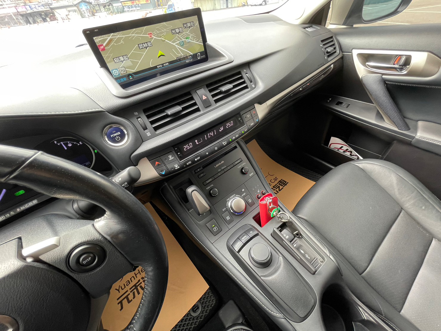 🔥2017式 LEXUS CT CT200h 菁英Plus版 油電/升級安卓機🔥171【阿龍中古車 0968-691-205】  第4張相片
