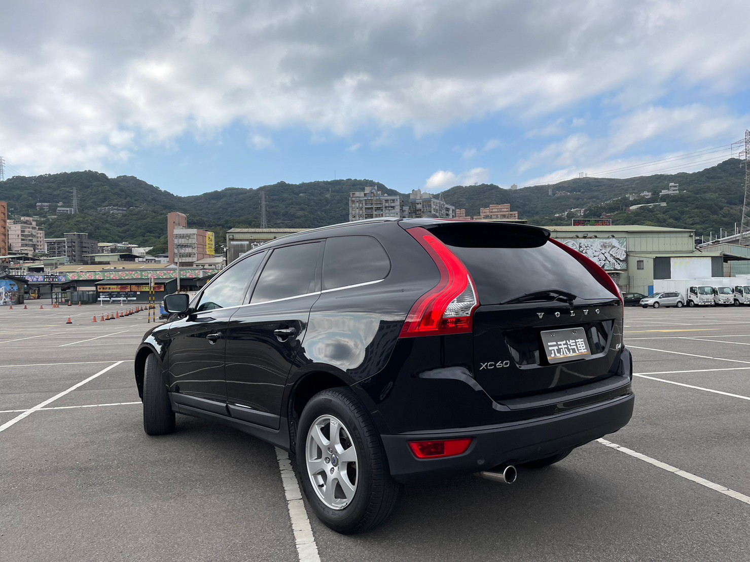 🔥2013 XC60 D4柴油豪華版 實惠家用坦克休旅🔥170【阿龍中古車 0968-691-205】  第2張相片