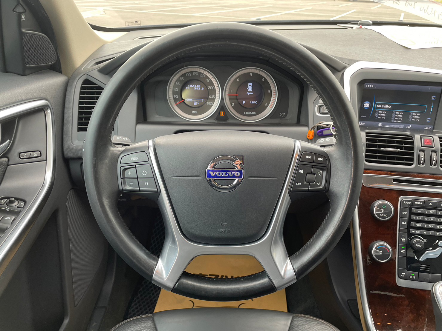 🔥2013 XC60 D4柴油豪華版 實惠家用坦克休旅🔥170【阿龍中古車 0968-691-205】  第3張相片