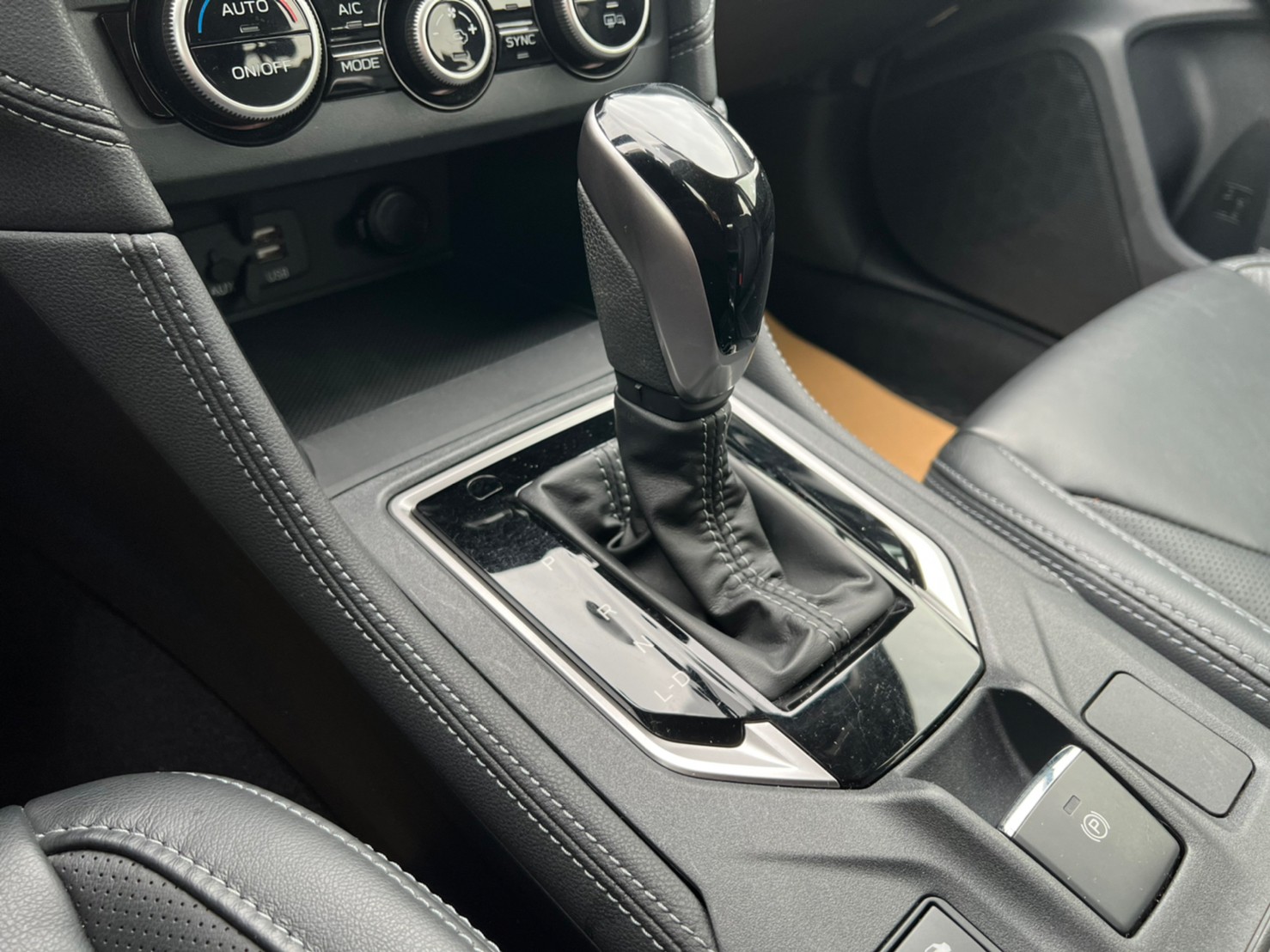 🔥2017 SUBARU 硬皮鯊 Impreza 四驅/盲點/CarPlay🔥165【阿龍中古車 0968-691-205】  第6張相片