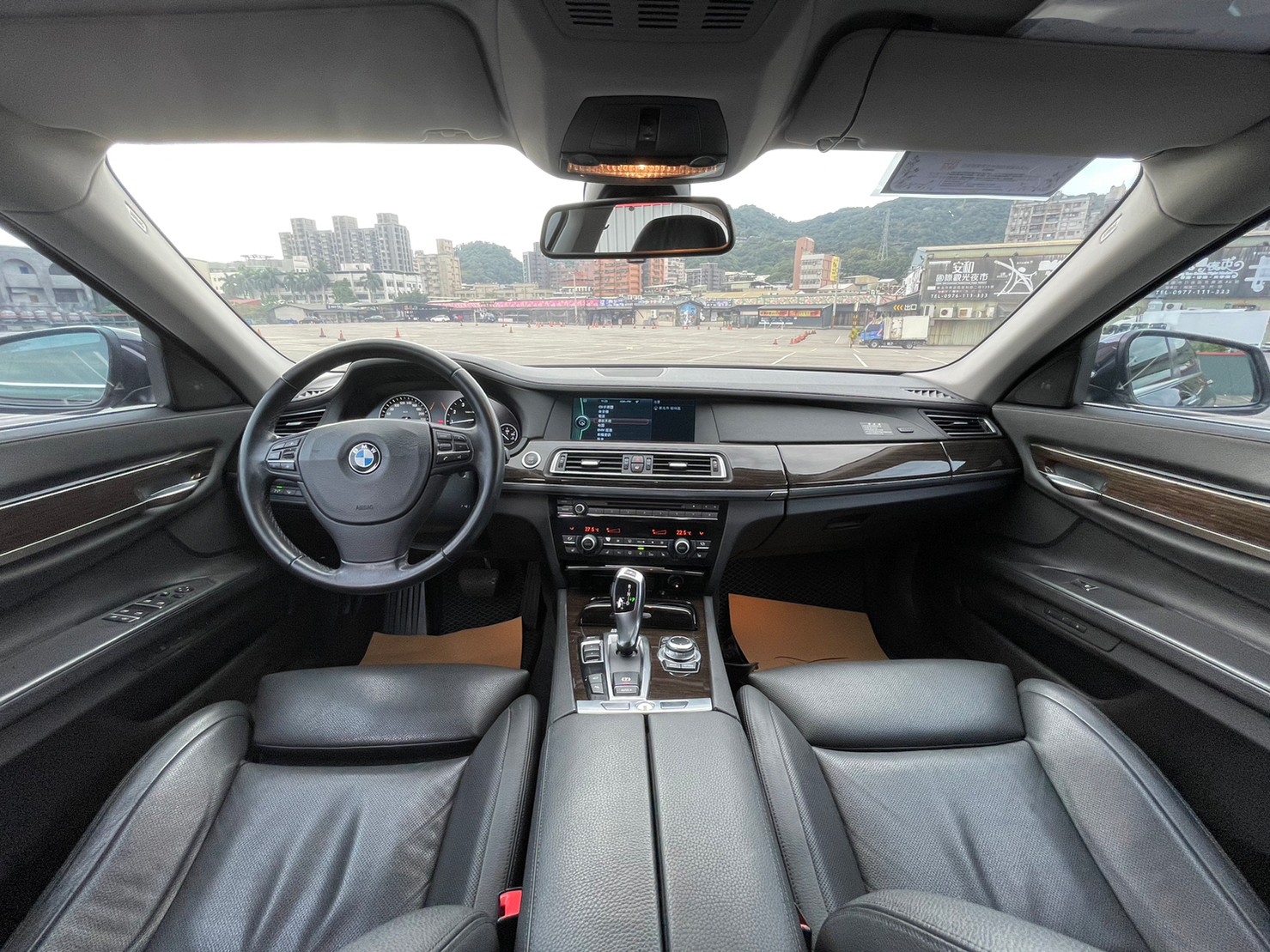 🔥2011 BMW 740Li ACC跟車/電冷熱椅/跑9萬/總裁坐駕🔥182【阿龍中古車 0968-691-205】  第2張相片