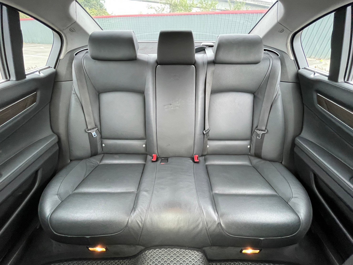 🔥2011 BMW 740Li ACC跟車/電冷熱椅/跑9萬/總裁坐駕🔥182【阿龍中古車 0968-691-205】  第5張相片