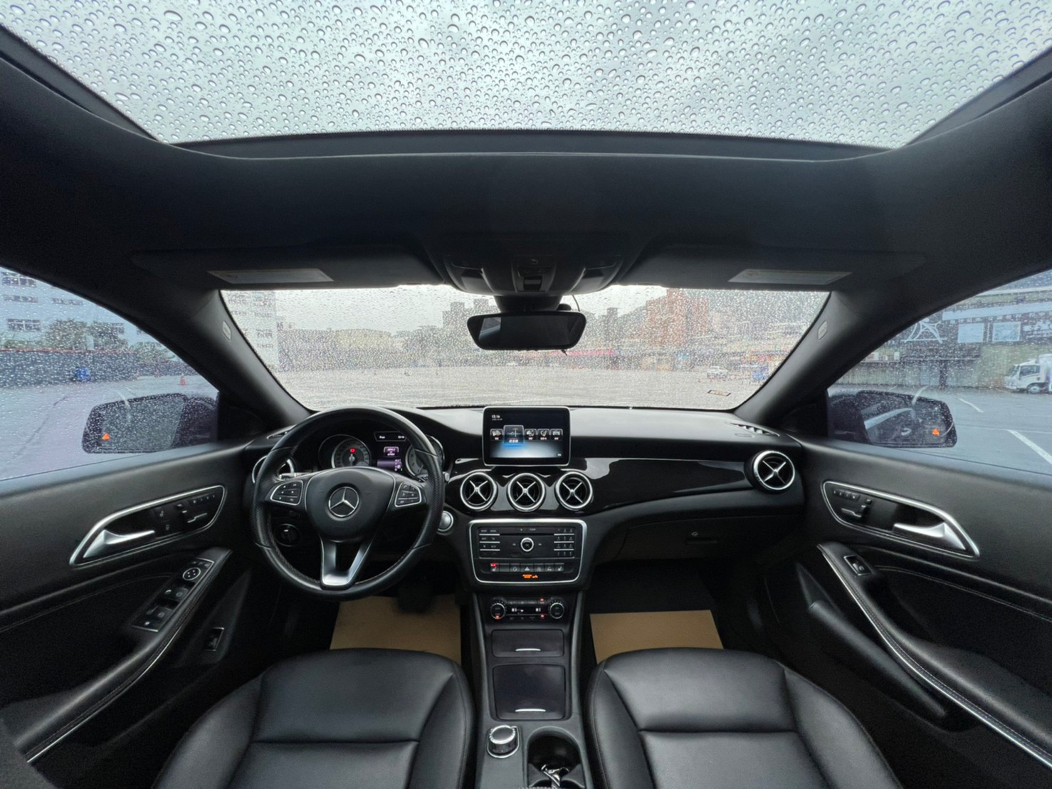 🔥2015 BENZ C117 CLA CLA250 4MATIC AMG Line 僅跑6萬🔥1【阿龍中古車 0968-691-205】  第7張相片