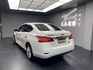 🔥2017式 MISSAN 仙草 Sentra 豪華版/省油大空間/升級抬顯🔥61【阿龍中古車 0968-691-205】  第5張縮圖