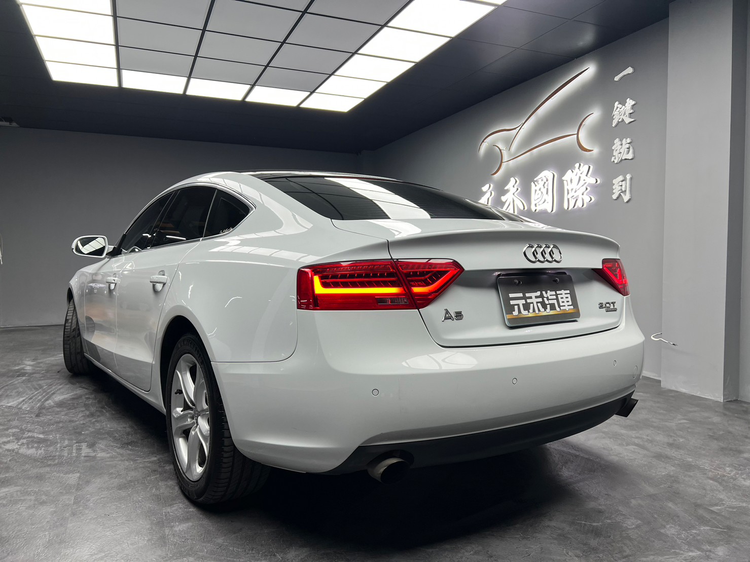 🔥2012 AUSI A5 Sportback 四驅 五門轎跑/實跑11萬🔥126【阿龍中古車 0968-691-205】  第9張相片