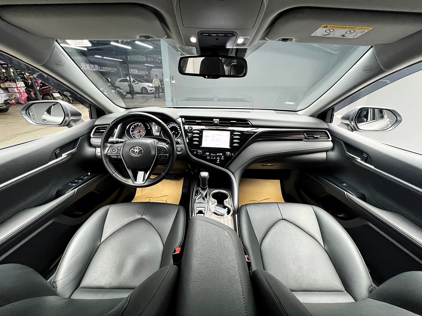 🔥2019式 TOYOTA 新款 冠美麗 Camry ACC主動跟車/高妥善率🔥168【阿龍中古車 0968-691-205】  第3張相片