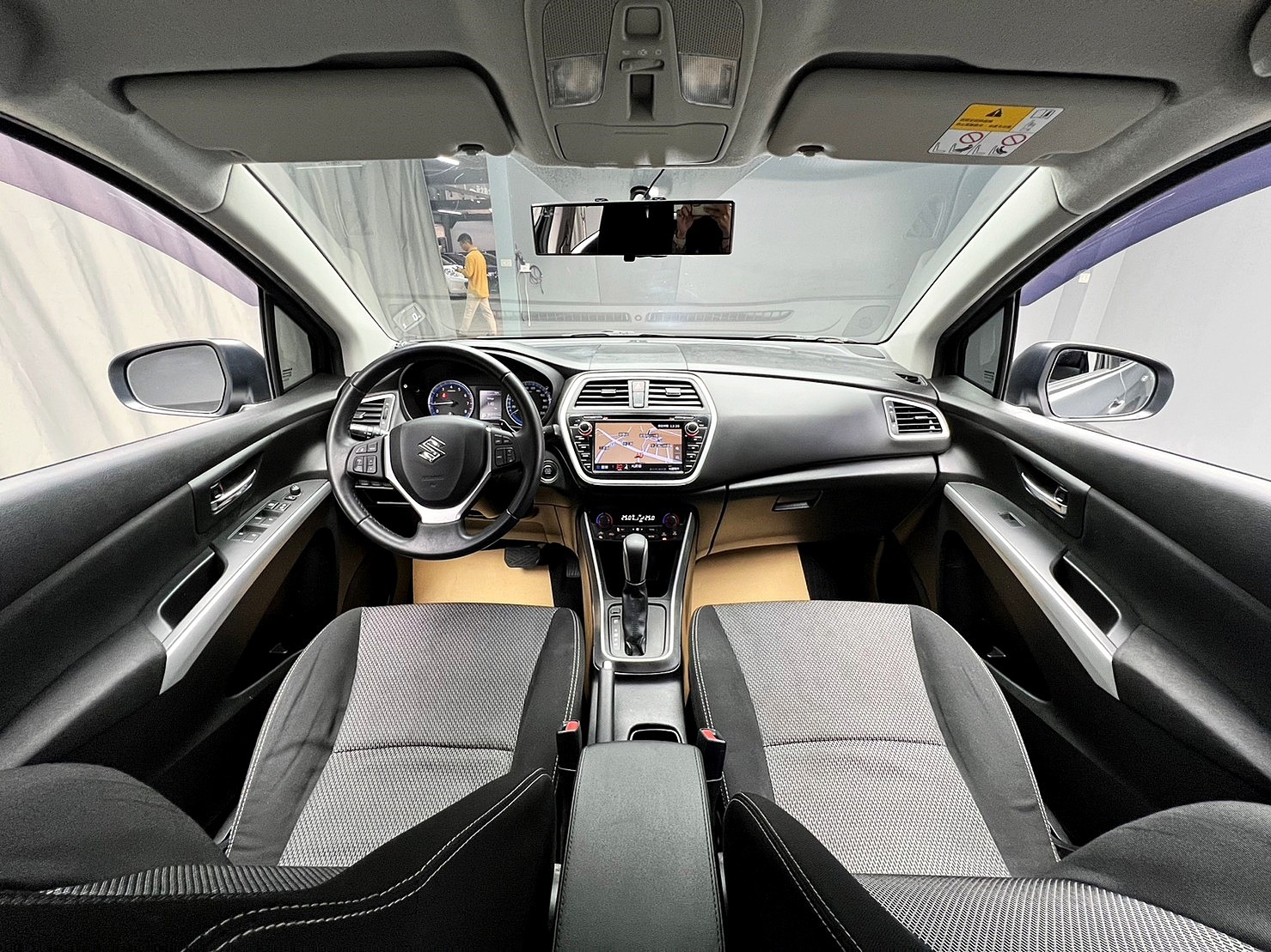 🔥2016 Suzuki SX4 Crossover GL + 省油省稅/抬顯🔥199【阿龍中古車 0968-691-205】  第3張相片