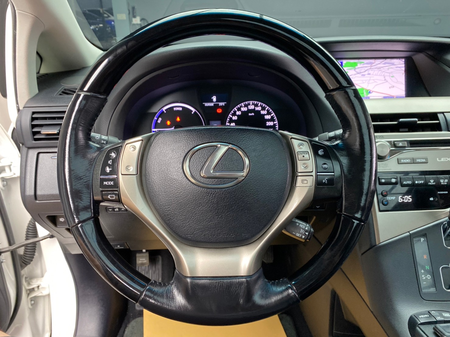 🔥2015 RX450h 油電四驅頂級版/雙電冷熱椅/抬顯🔥145【阿龍中古車 0968-691-205】  第6張相片