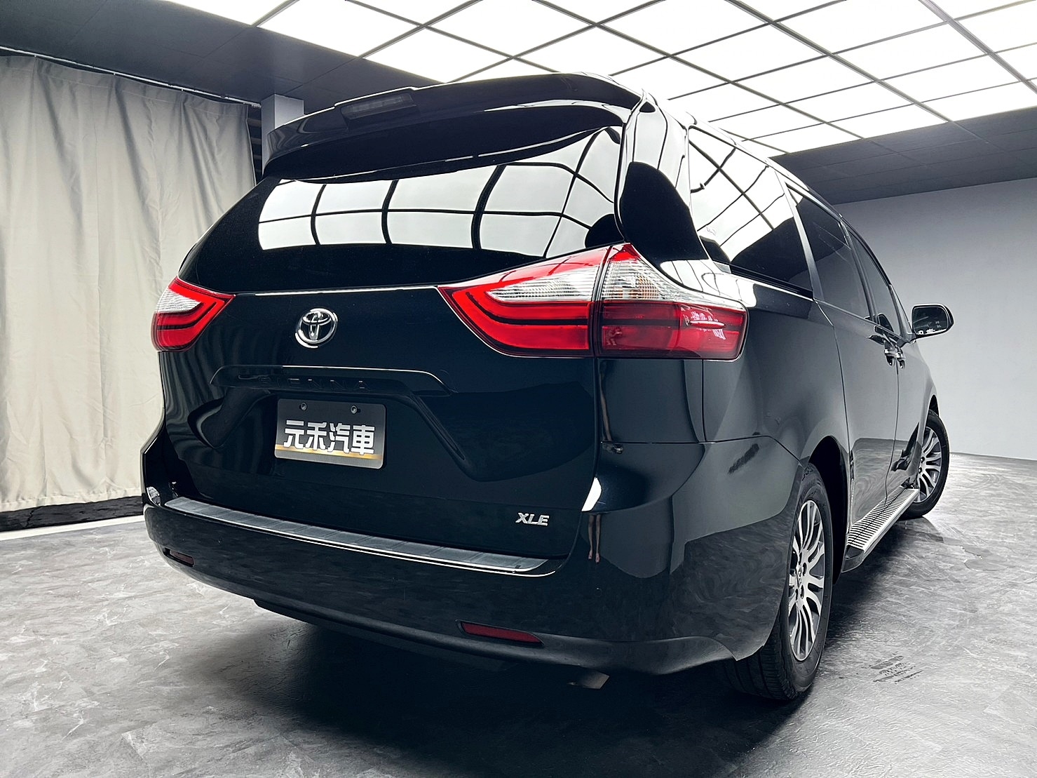 🔥2018 TOYOTA Sienna XLE 八人座 ACC主動跟車/雙電滑門🔥136【阿龍中古車 0968-691-205】  第9張相片