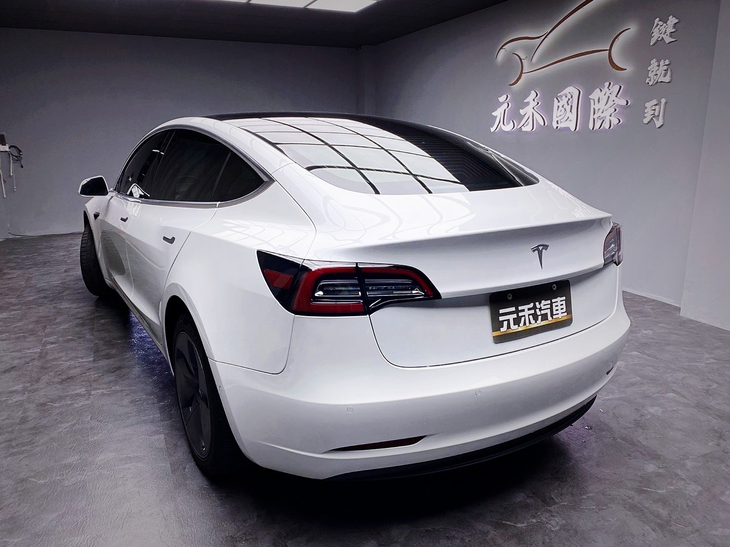 🔥2020 特斯拉 Tesla Model 3 Standard Range Plus 純電 FSD全自駕 新車保固🔥86【阿龍中古車 0968-691-205】  第8張相片
