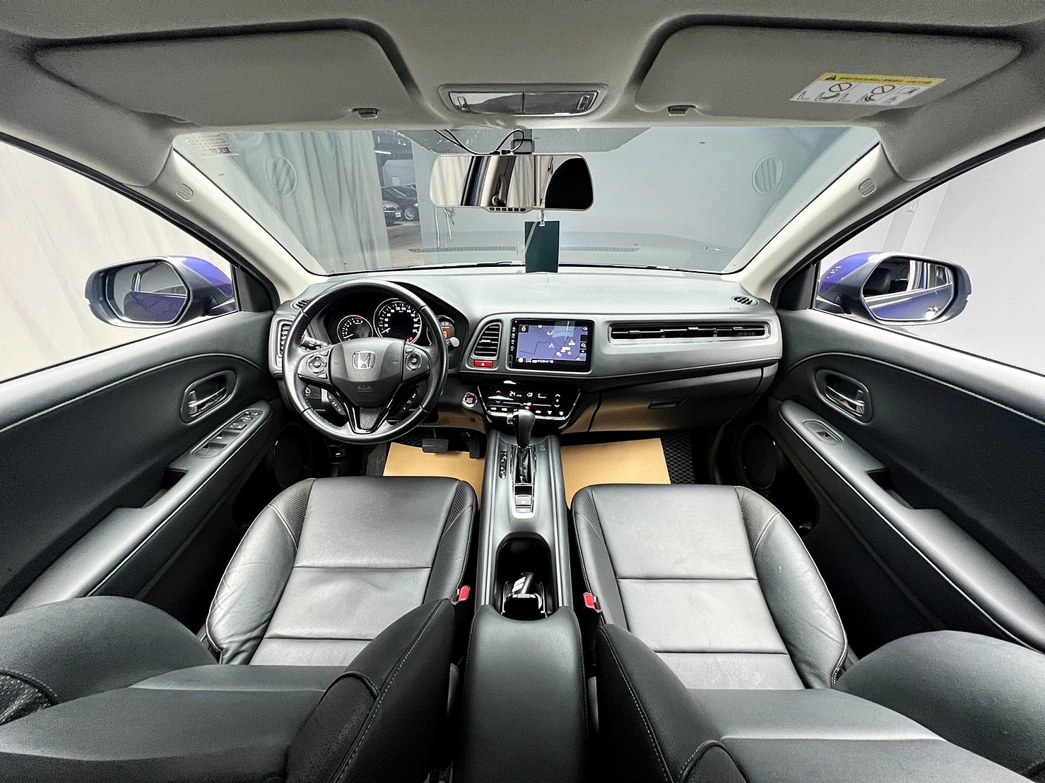 🔥2019式 HONDA HRV 稀有頂級S版 僅跑2萬/實惠小掀背🔥35【阿龍中古車 0968-691-205】  第3張相片