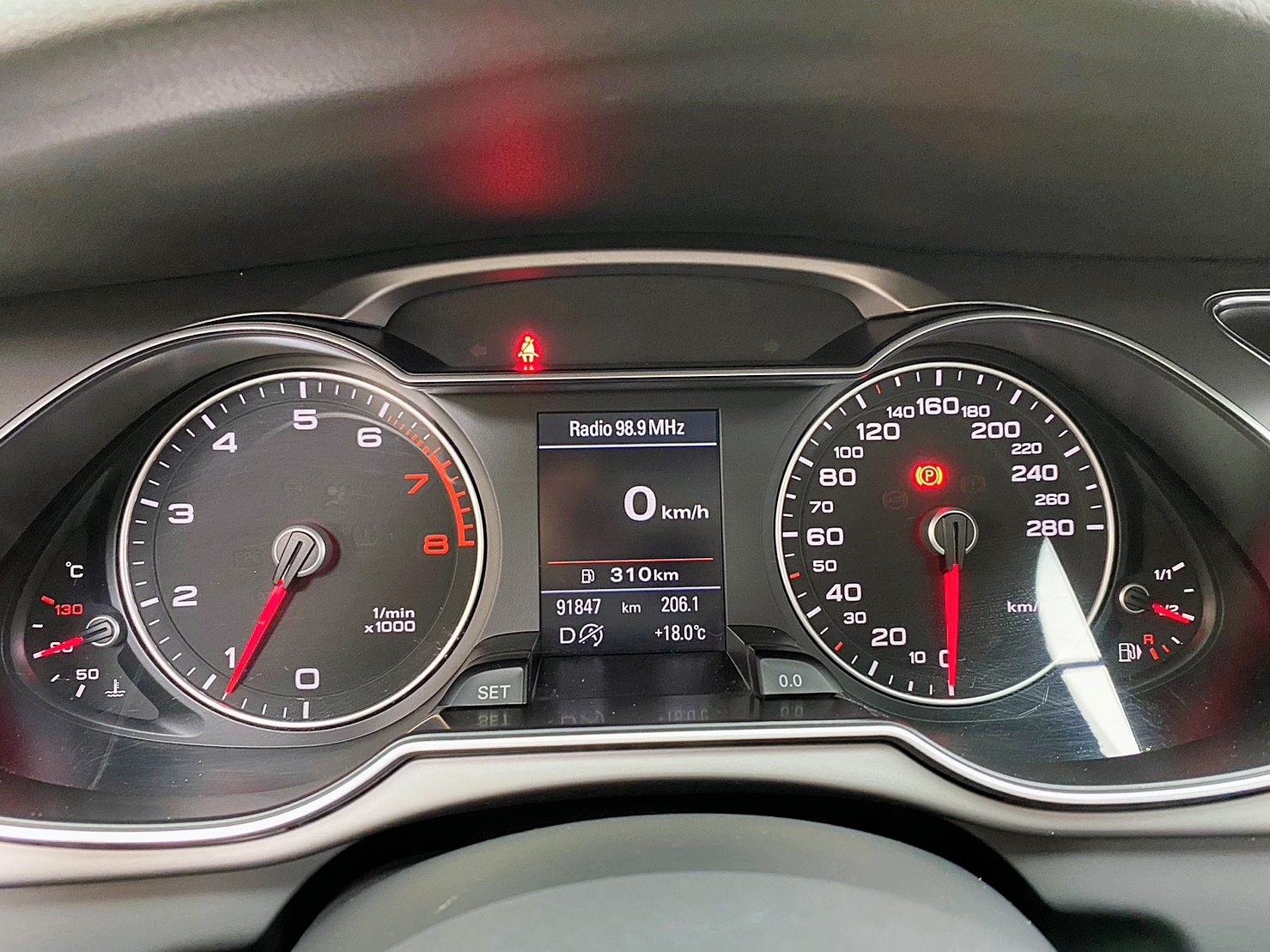 🔥2014式 AUDI A4 35TFSI 雙電動座椅/B&O音響🔥172【阿龍中古車 0968-691-205】  第6張相片