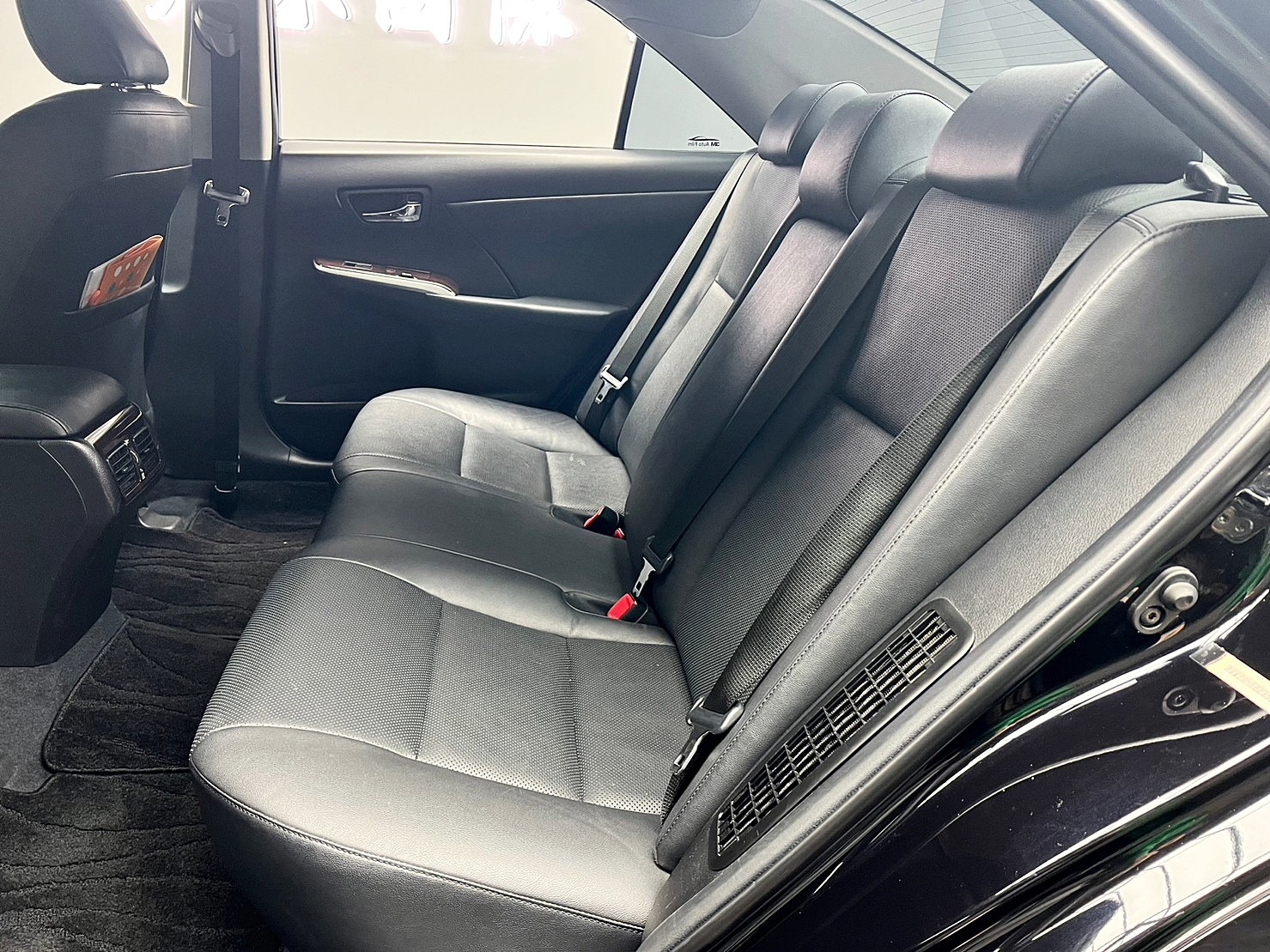 🔥2016 TOYOTA 冠美麗 Camry Hybrid 油電經典版/跑少/超高CP值🔥78【阿龍中古車 0968-691-205】  第3張相片