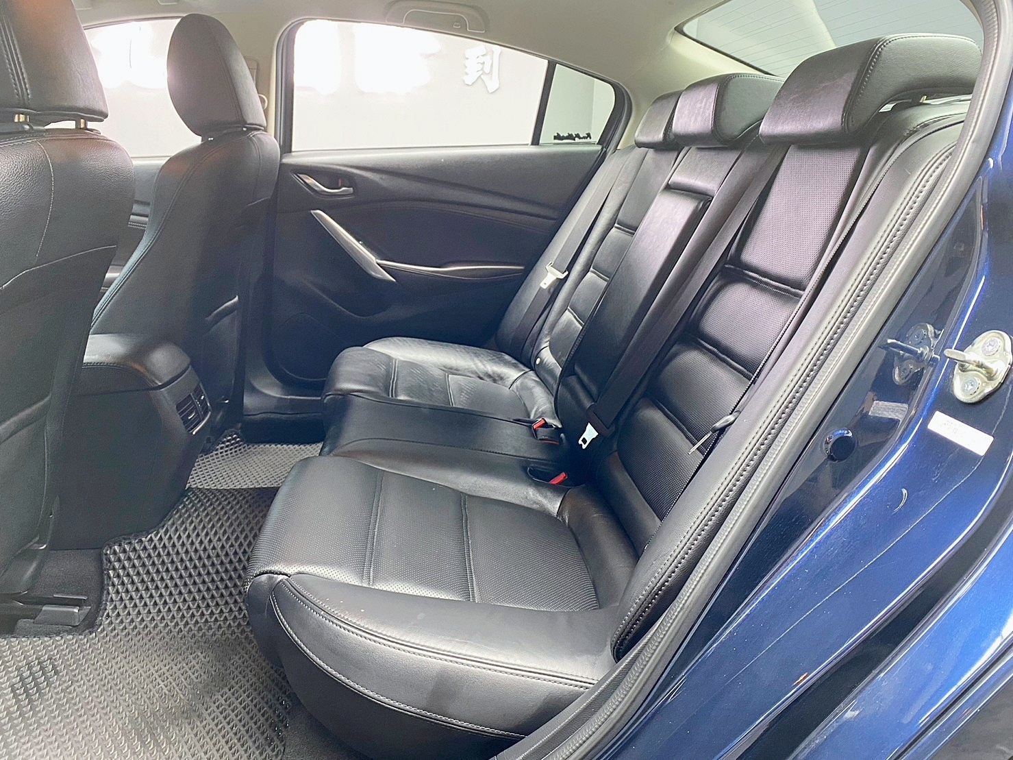 🔥2017 MAZDA 6 馬六 SKY-G 頂級大滿配 HUD抬顯/BOSE🔥(189)【阿龍中古車 0968-691-205】  第2張相片