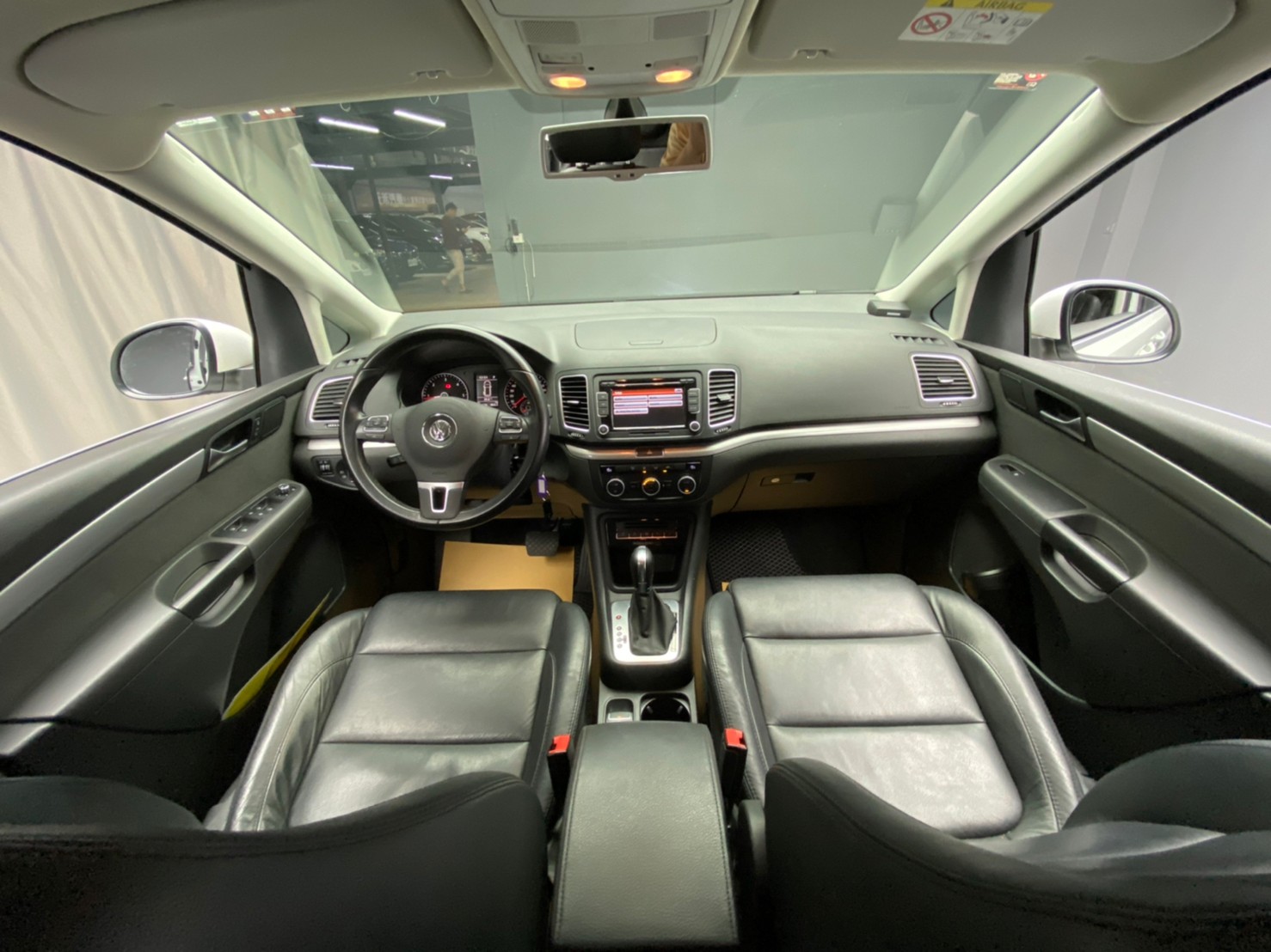 🔥2015 VW 雪狼 Sharan TDI 柴油七人座🔥(219)【阿龍中古車 0968-691-205】  第5張相片