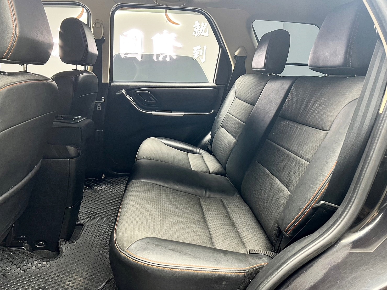 🔥路，是Escape走出來的 2013 FORD Escape XLT版 加安卓機🔥(135)【阿龍中古車 0968-691-205】  第3張相片