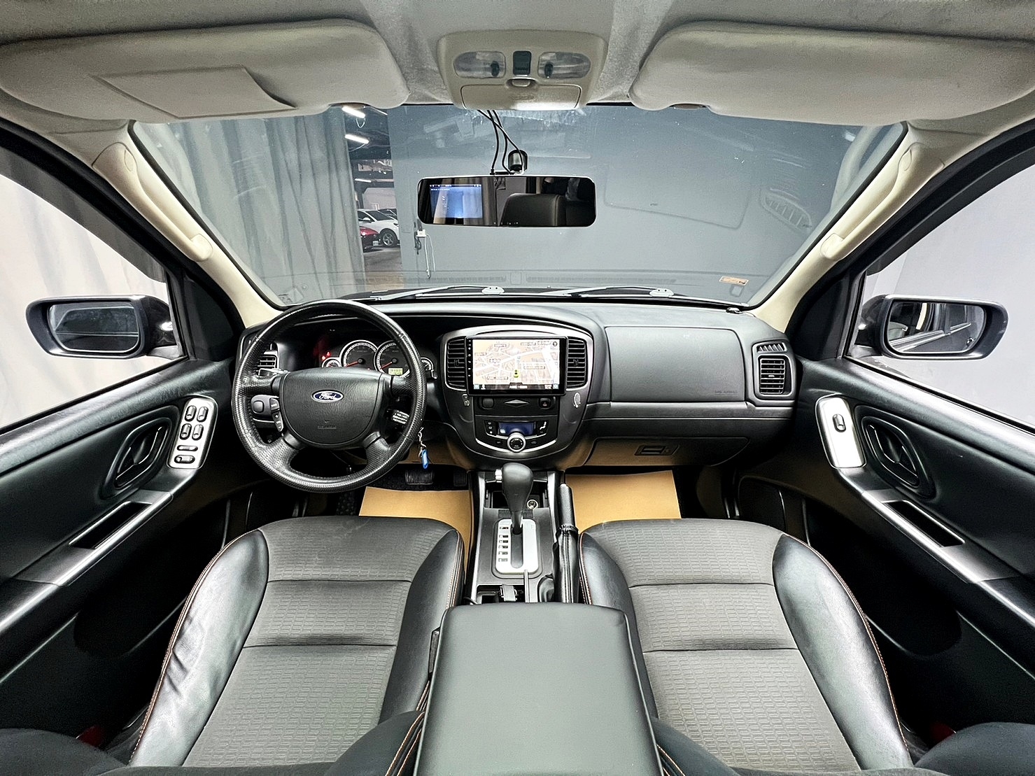 🔥路，是Escape走出來的 2013 FORD Escape XLT版 加安卓機🔥(135)【阿龍中古車 0968-691-205】  第4張相片