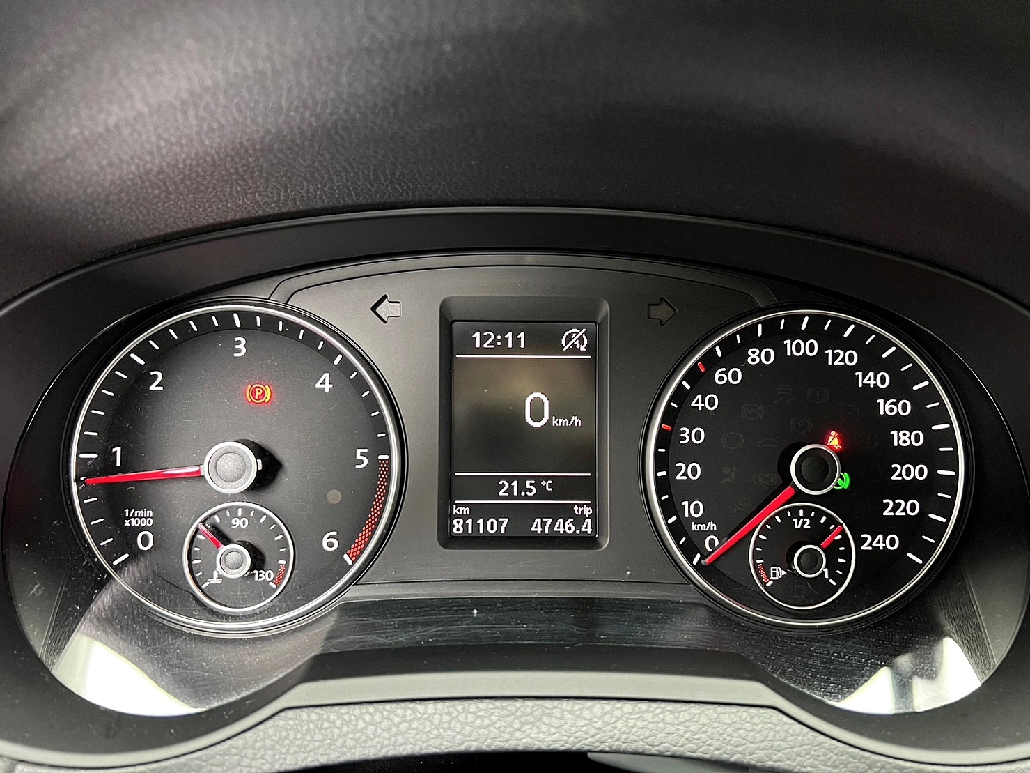 🔥2017 VW Sharan 330 TDI BMT Trendline 2.0d 柴油七座/小改尾燈/CarPlay🔥(023)【阿龍中古車 0968-691-205】  第7張相片