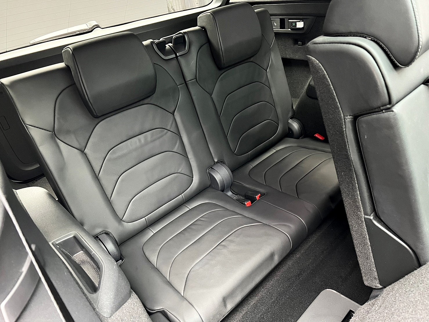🔥2020式 SKODA kodiaq 4x4尊榮版 四驅 七座 新車保固🔥(182)【阿龍中古車 0968-691-205】  第5張相片