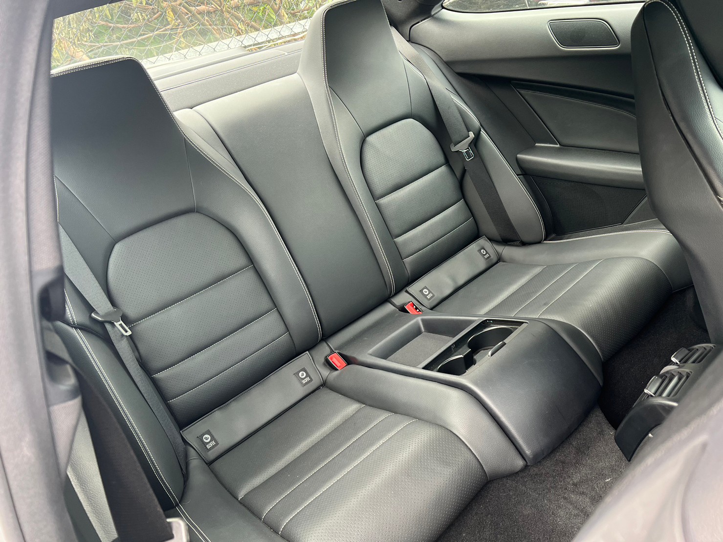 🔥2012式 C204 BENZ C180 Coupe BlueEFFICIENCY 1.8 科技銀 極低里程 雙門轎跑🔥(040)【阿龍中古車 0968-691-205】  第9張相片