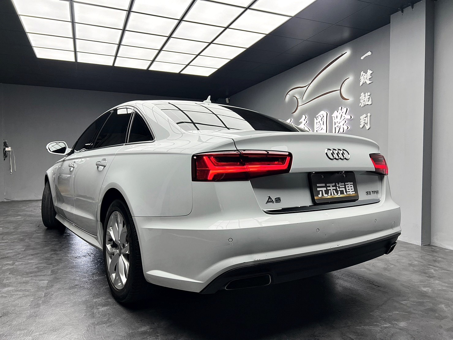 🔥2018式 AUDI 奧迪 A6 35 TFSI 小改後超帥外觀/多功能儀錶🔥(091)【阿龍中古車 0968-691-205】  第9張相片