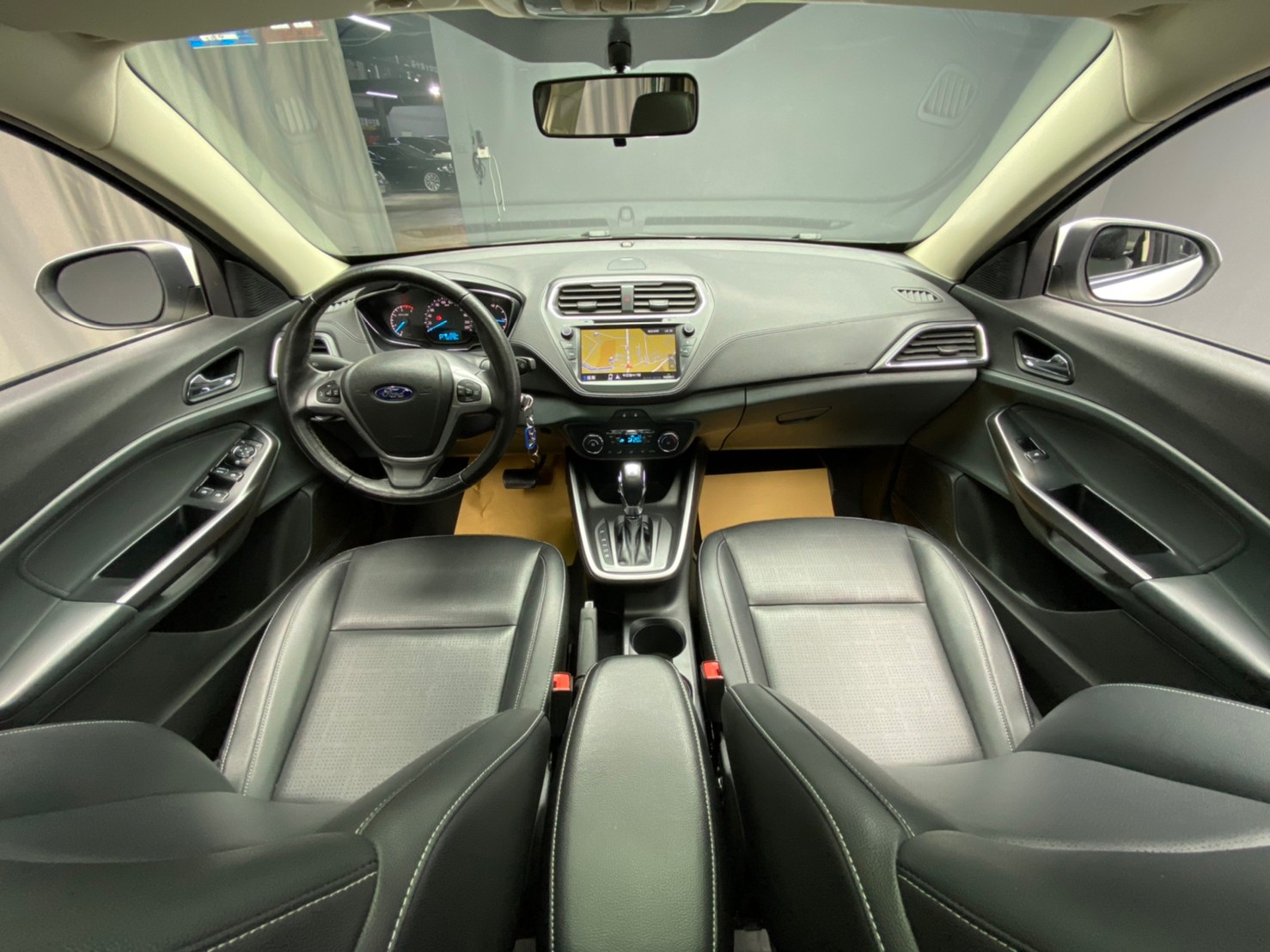 🔥2020式 Ford Escort 全新打造實惠中型房車🔥(019)【阿龍中古車 0968-691-205】  第4張相片