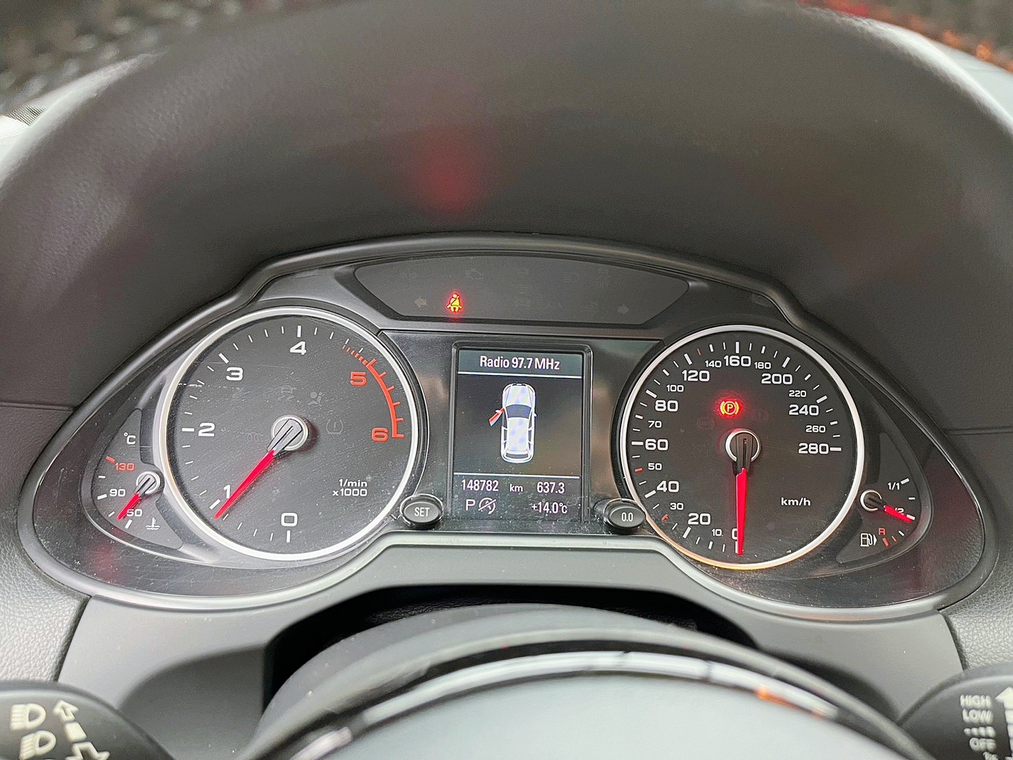 🔥2013式 奧迪 Q5 柴油四驅/全景天窗/電尾門🔥(215)【阿龍中古車 0968-691-205】  第9張相片