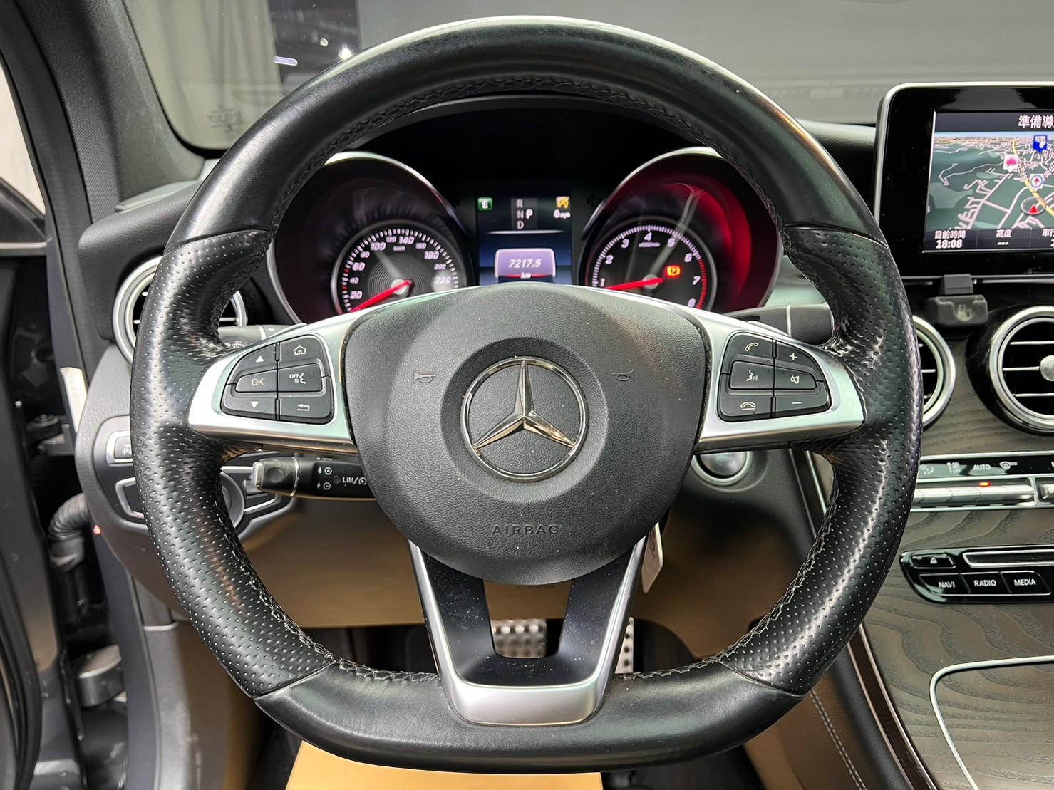 🔥2017 X253 GLC250 4MATIC AMG Line 全景天窗/環景/電尾門🔥(021)【阿龍中古車 0968-691-205】  第8張相片