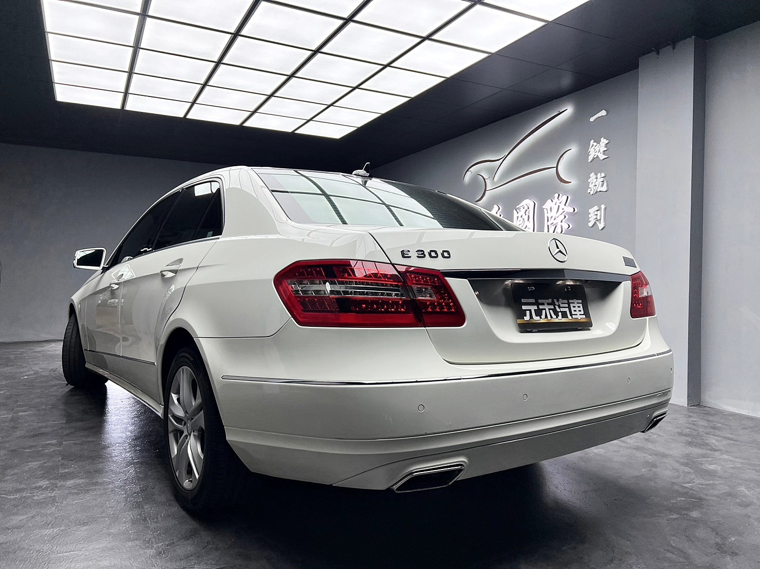 🔥2012 E300 Avantgarde 豪華舒適/超熱門E系🔥(147)【阿龍中古車 0968-691-205】  第2張相片
