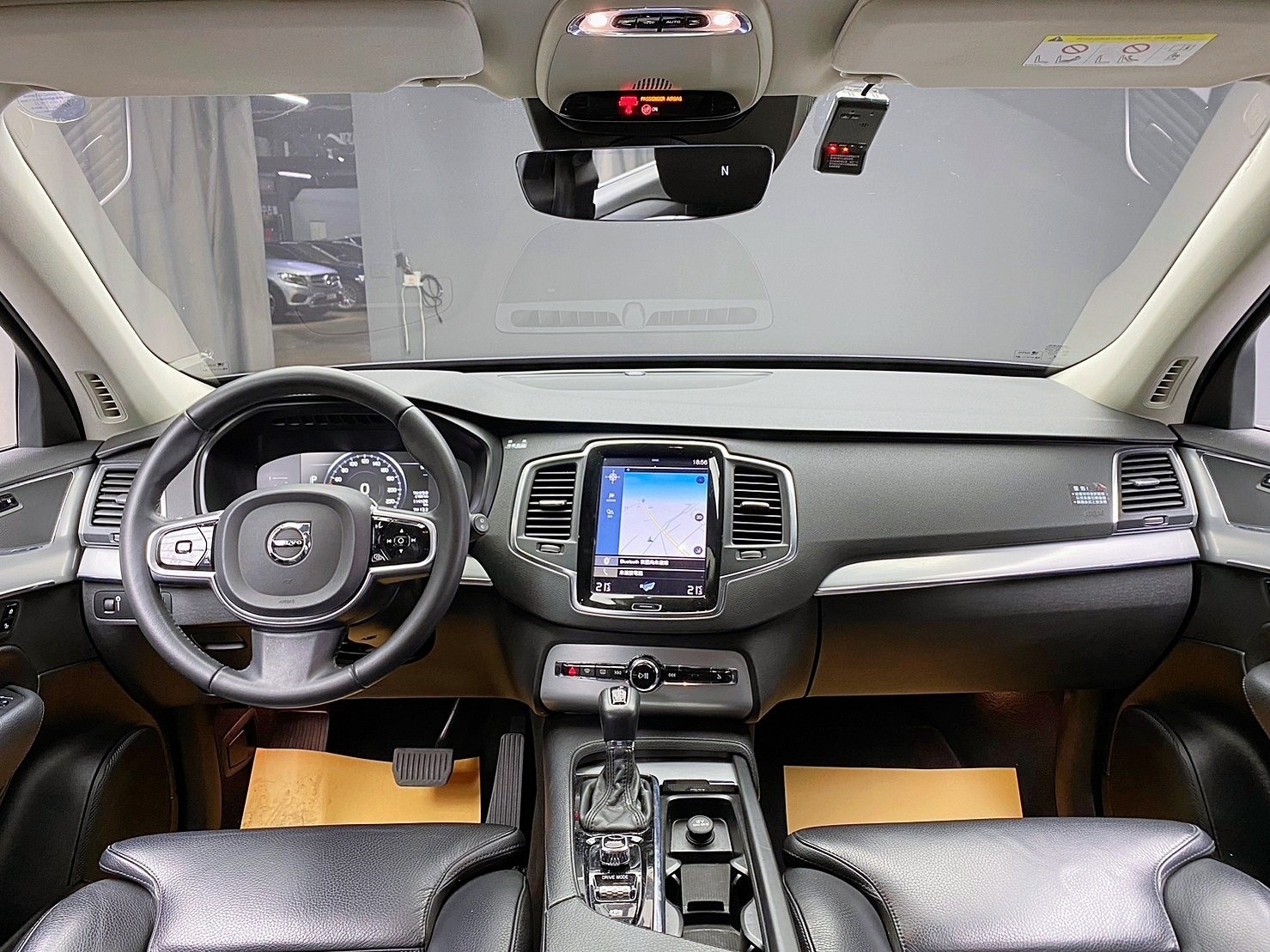 🔥2016 VOLVO XC90 D4 Momentum 頂級柴油 七人座 🔥(166)【阿龍中古車 0968-691-205】  第2張相片