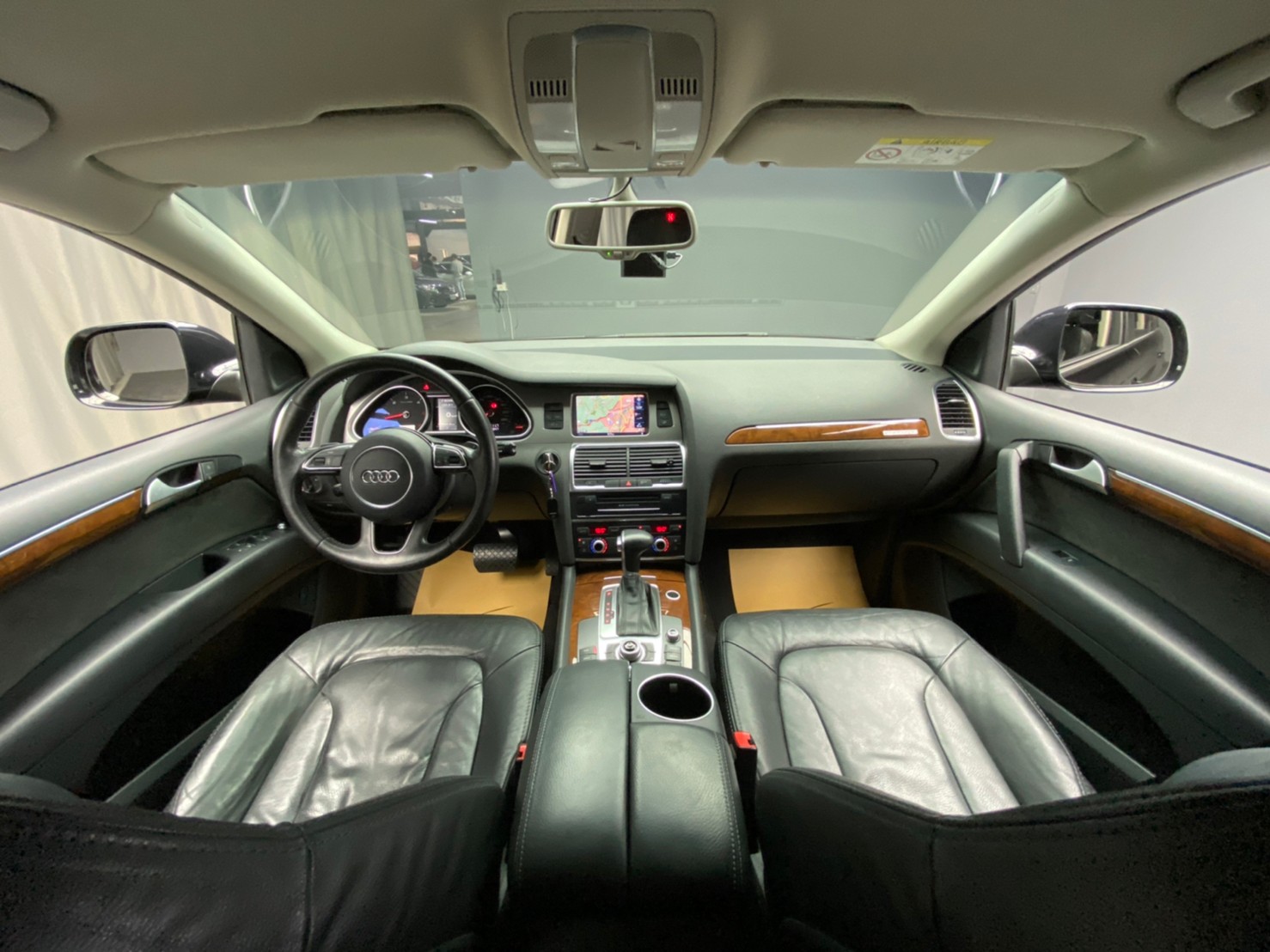 🔥2015 AUDI Q7 五人座 柴油四驅/電尾門/雙電動椅🔥(195)【阿龍中古車 0968-691-205】  第3張相片