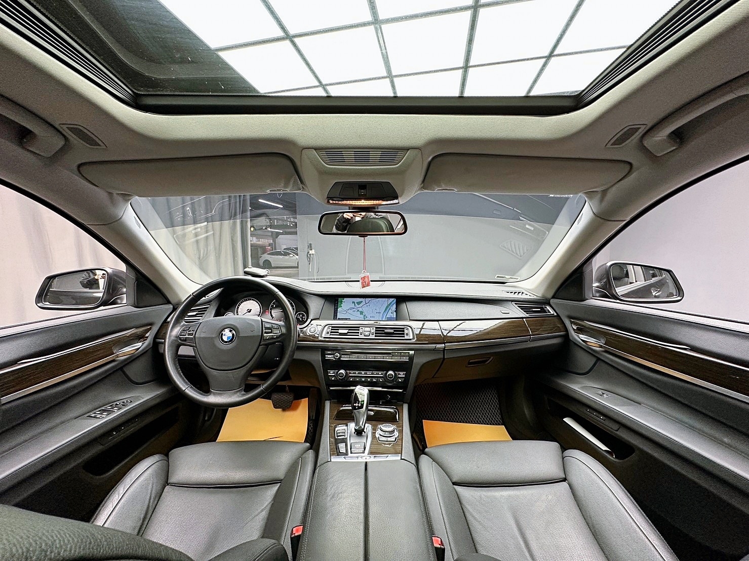 🔥2010 F02 BMW 740Li 總裁坐駕/雙電冷熱椅/低里程🔥(235)【阿龍中古車 0968-691-205】  第9張相片