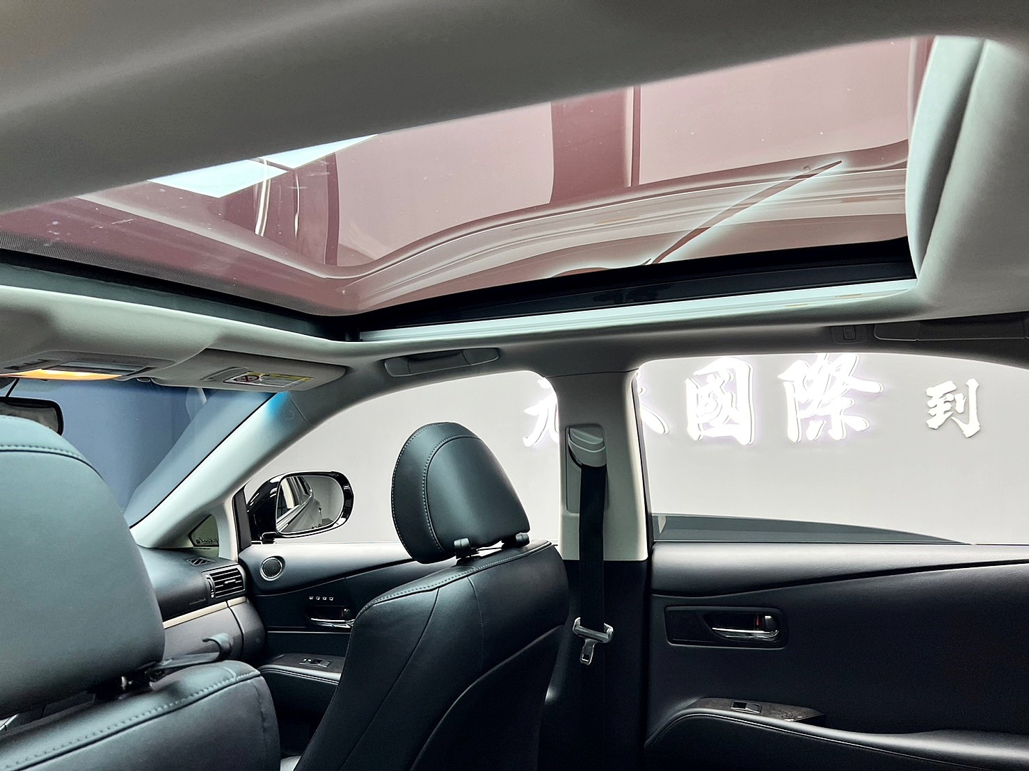 🔥2014 LEXUS RX450h 四驅頂級版 電冷熱椅/抬顯🔥(228)【阿龍中古車 0968-691-205】  第9張相片