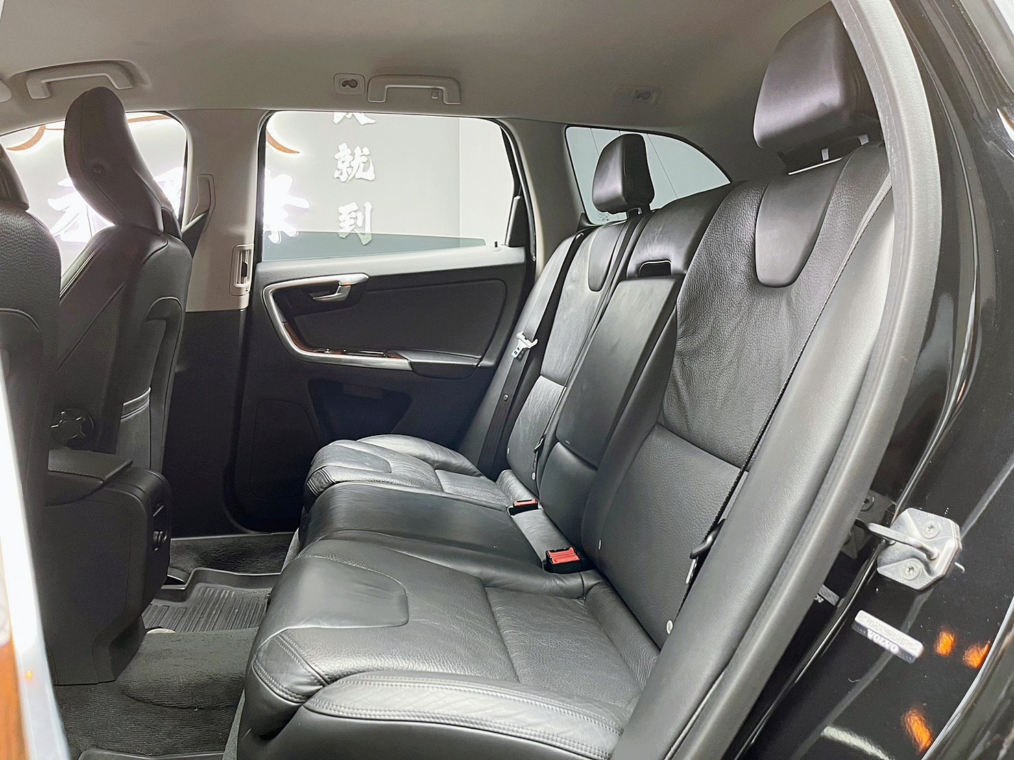 🔥2013 Volvo XC60 T5豪華版/228出遊首選SUV🔥(227)【阿龍中古車 0968-691-205】  第2張相片