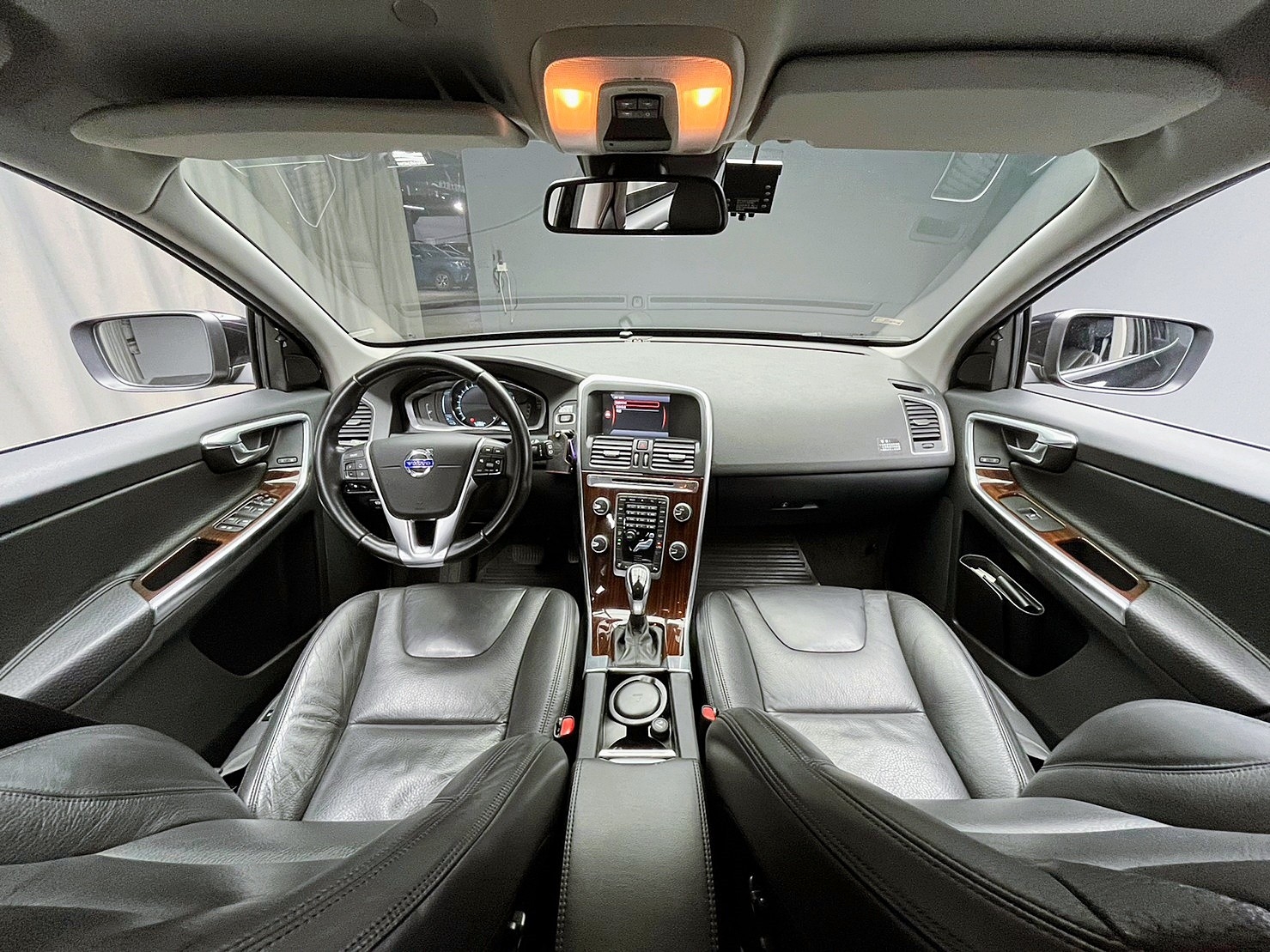 🔥2013 Volvo XC60 T5豪華版/228出遊首選SUV🔥(227)【阿龍中古車 0968-691-205】  第3張相片