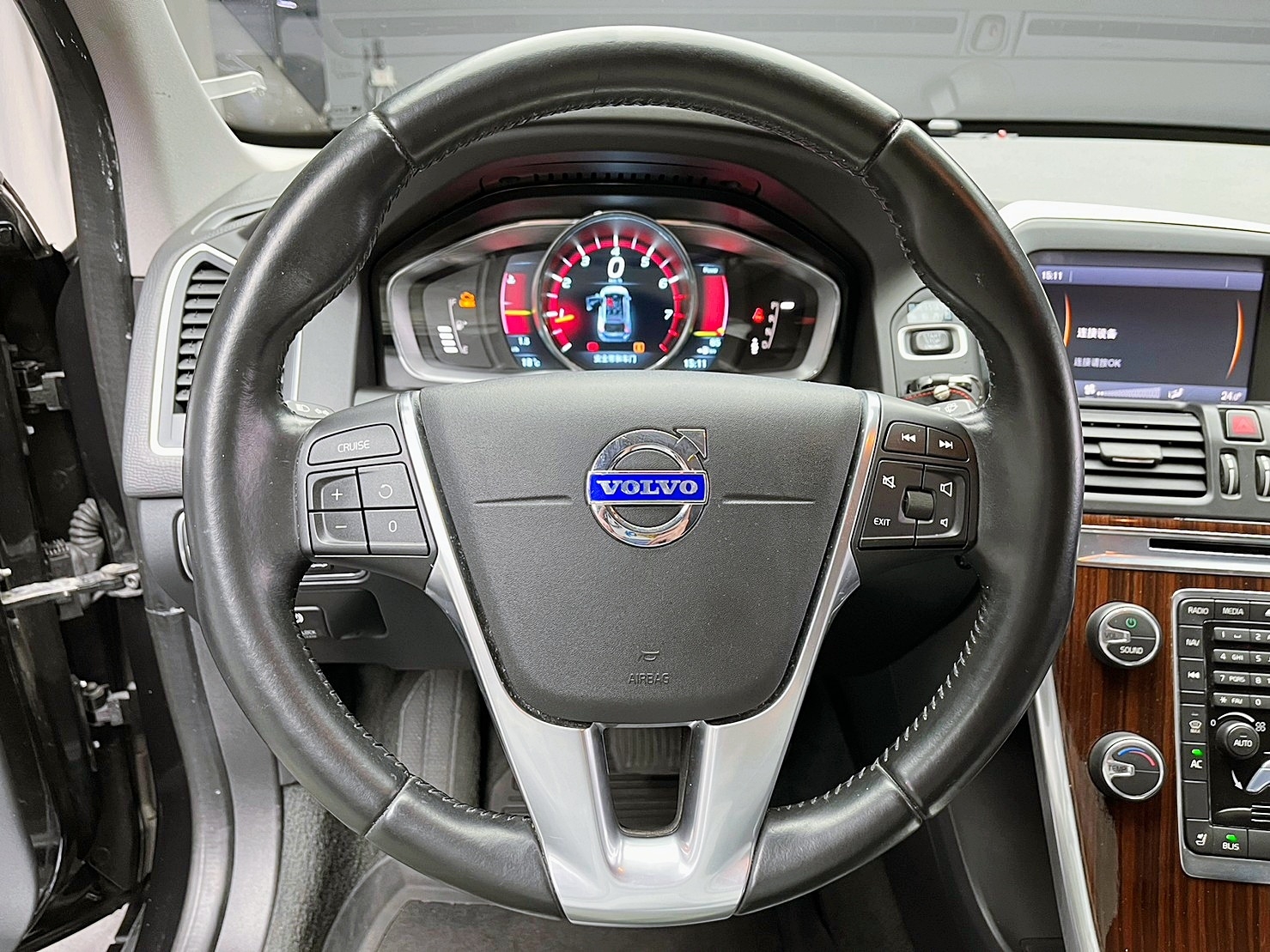 🔥2013 Volvo XC60 T5豪華版/228出遊首選SUV🔥(227)【阿龍中古車 0968-691-205】  第5張相片