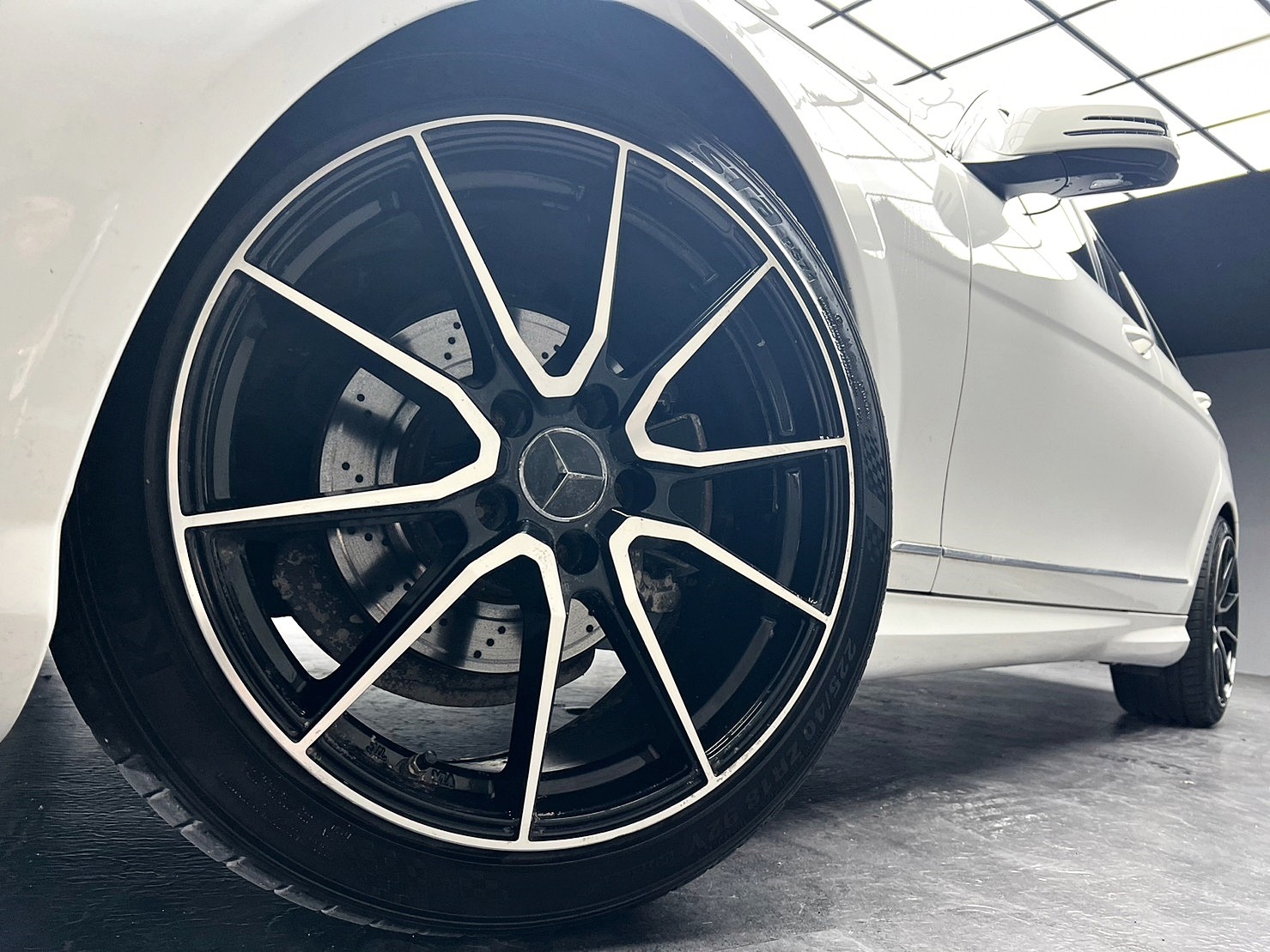 🔥2009式 W204 BENZ C300 AMG 升級鋁圈/1年僅跑1萬🔥(186)【阿龍中古車 0968-691-205】  第4張相片