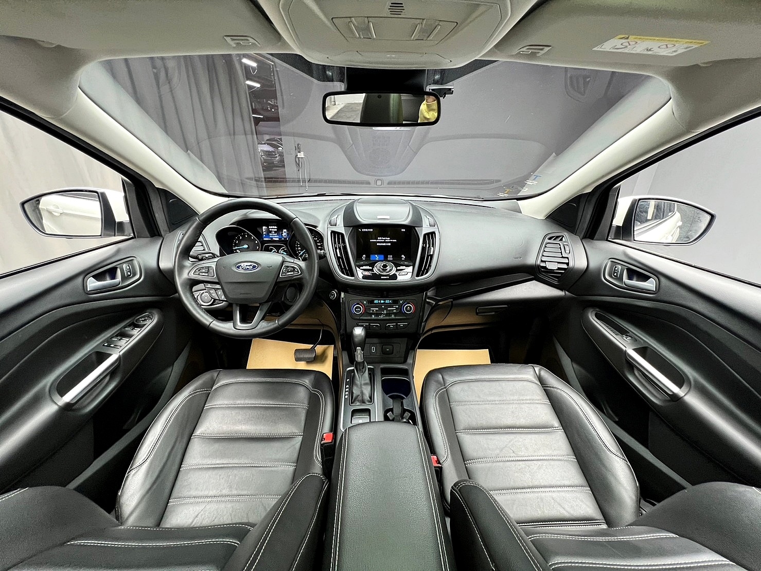 🔥2019 Kuga EcoBoost 245 CP360 旗艦型 跟車/環景/CarPlay🔥(039)【阿龍中古車 0968-691-205】  第4張相片