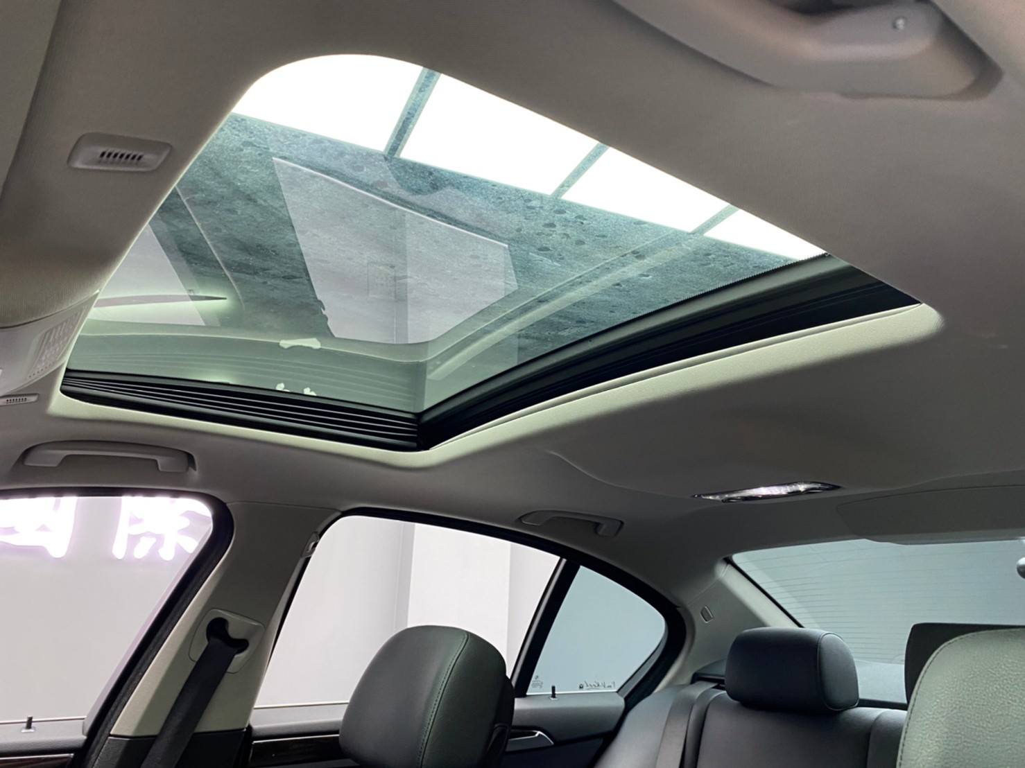 🔥2013式 F10 BMW 520d 柴油 CP值超高/進口名車🔥(222)【阿龍中古車 0968-691-205】  第9張相片