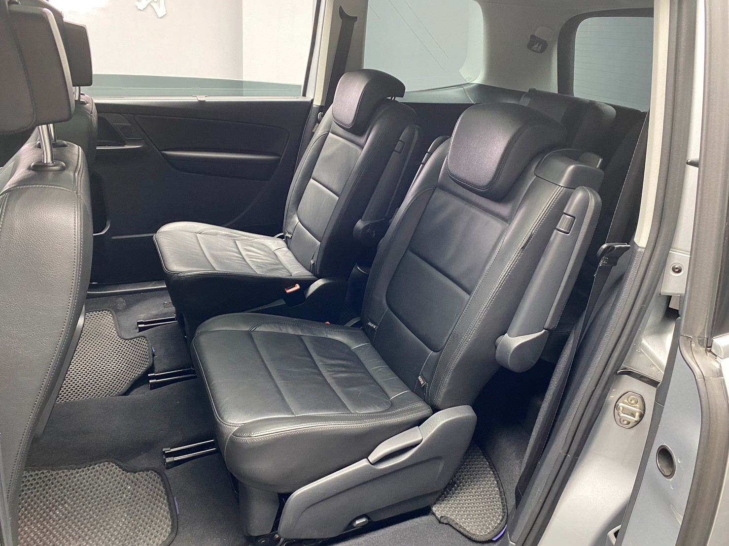 🔥2014 VW Sharan BMT Highline 雪狼 雪倫 柴油六人座🔥(187)【阿龍中古車 0968-691-205】  第7張相片
