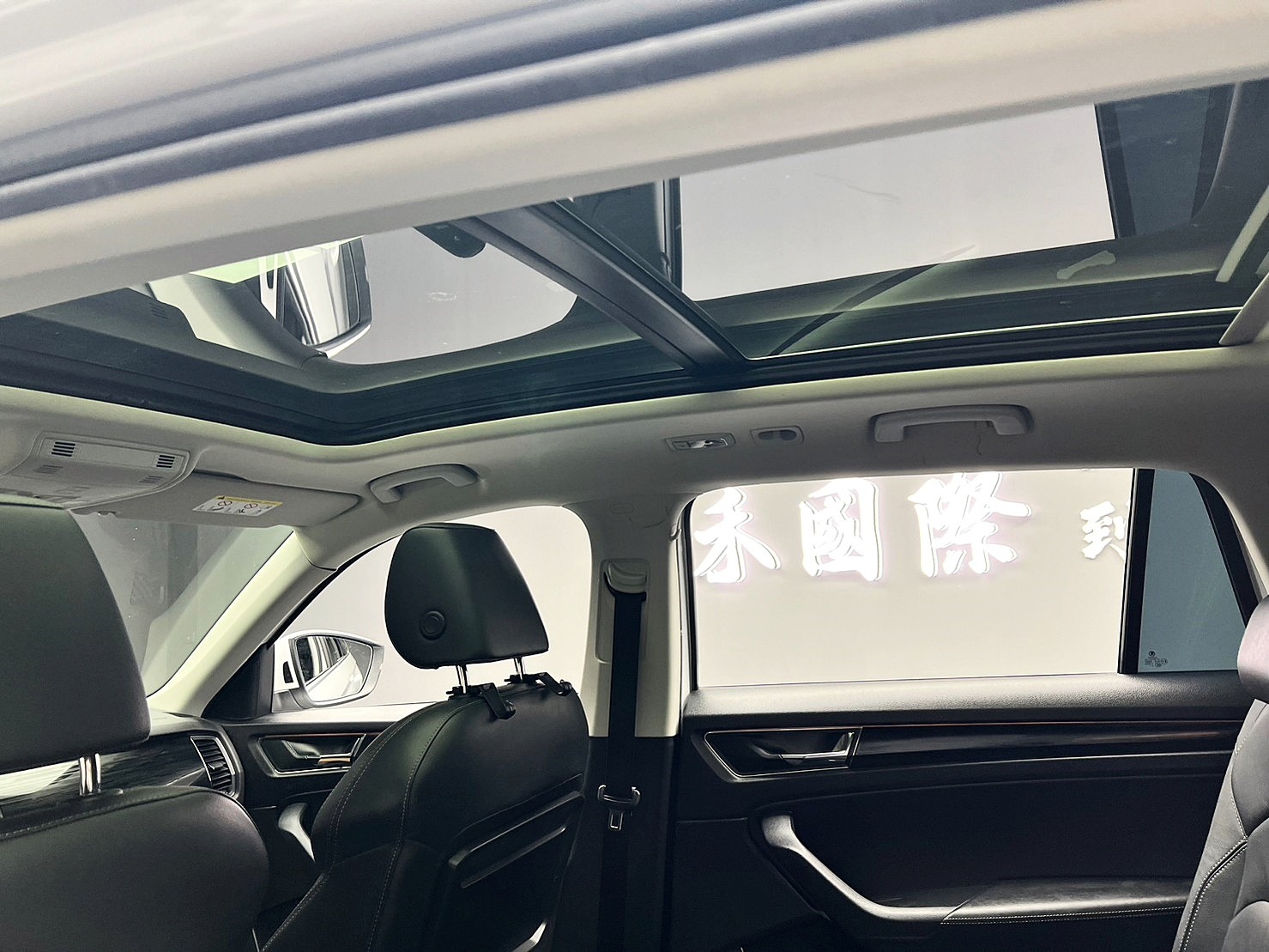 🔥2020式 Skoda kodiaq 跟車/環景/四驅七人座🔥(040)【阿龍中古車 0968-691-205】  第3張相片