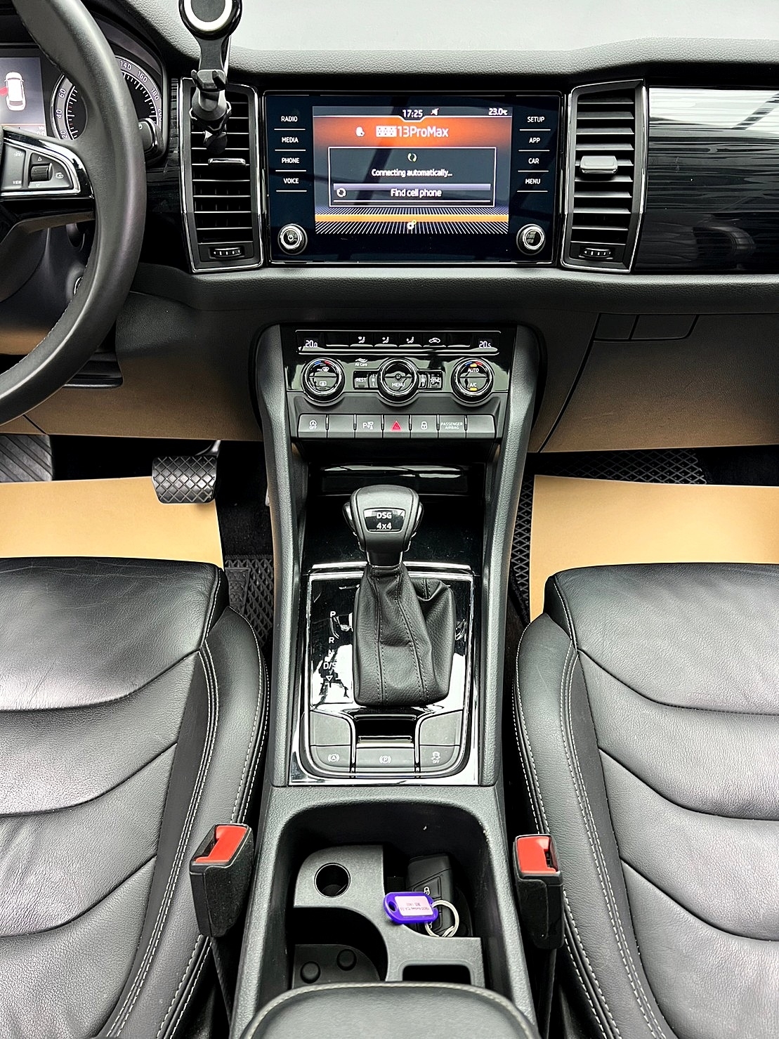 🔥2020式 Skoda kodiaq 跟車/環景/四驅七人座🔥(040)【阿龍中古車 0968-691-205】  第6張相片
