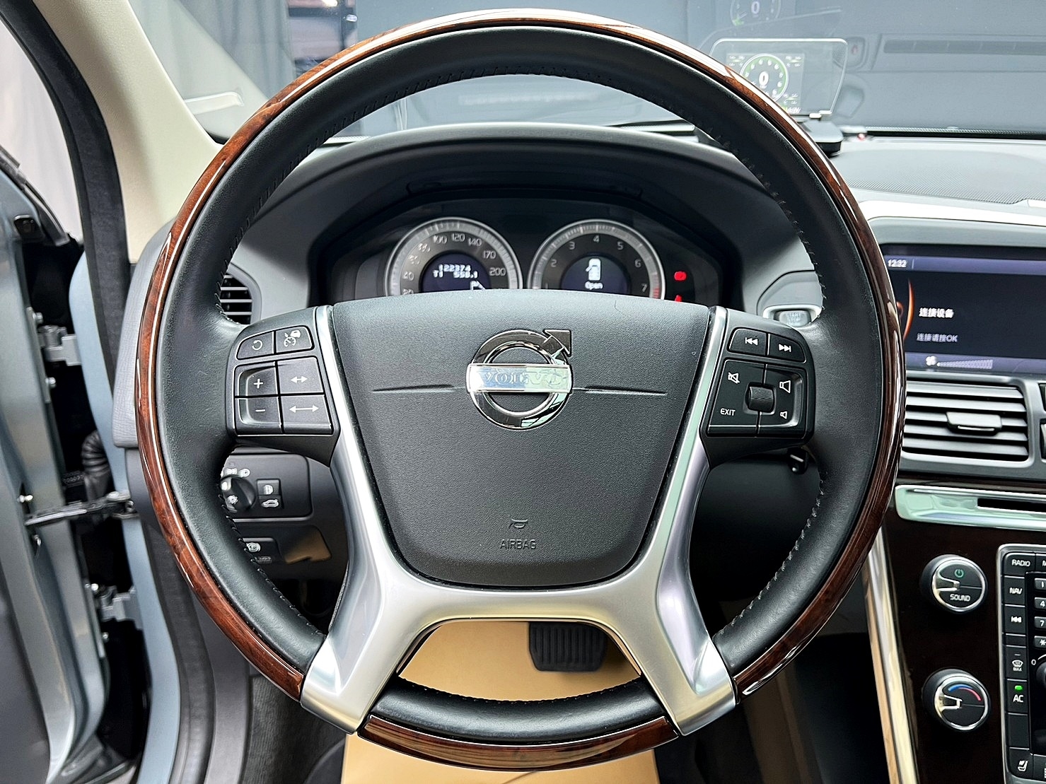 🔥2012 VOLVO XC60 T5 跟車旗艦版/多項安全配備/抬顯🔥(121)【阿龍中古車 0968-691-205】  第6張相片