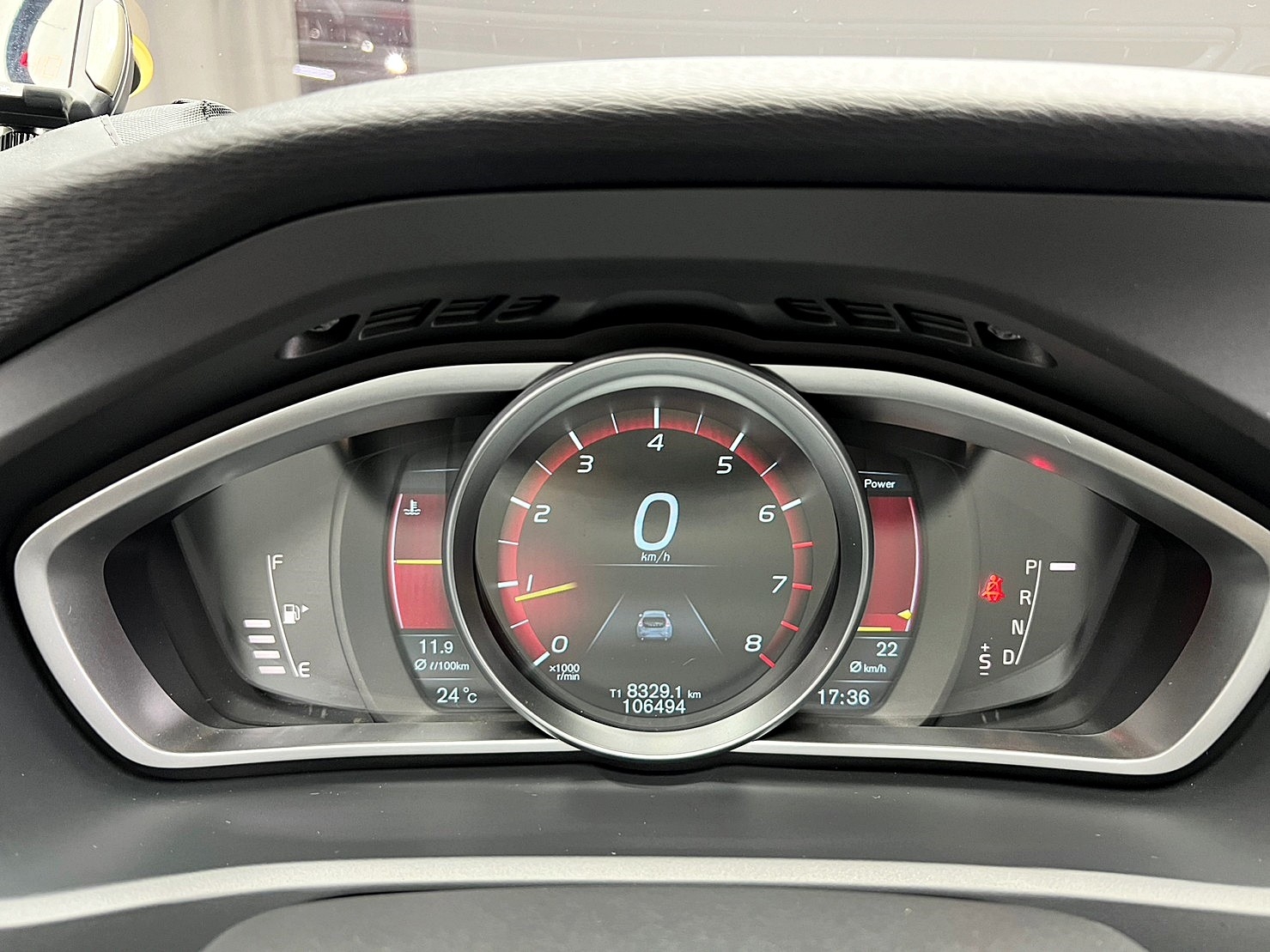 🔥2014式 VOLVO V40 T4 跟車旗艦版 升級胎壓顯示/ 掀背 🔥(124)【阿龍中古車 0968-691-205】  第7張相片
