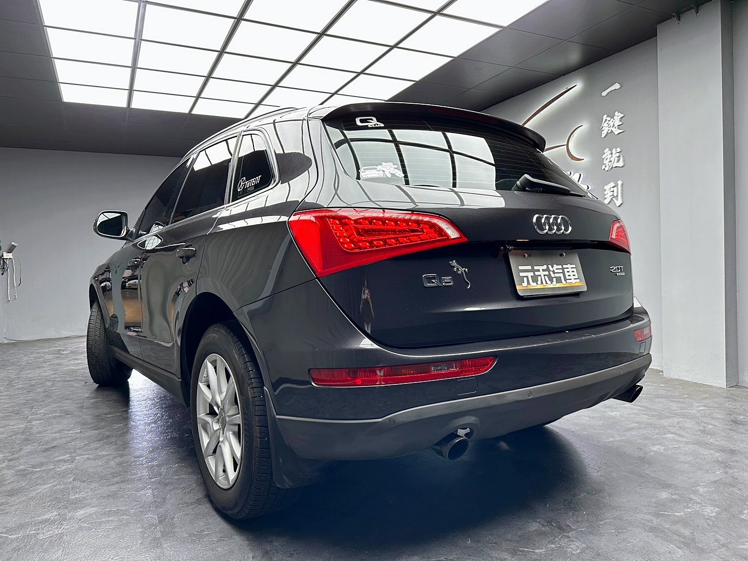 🔥2010 AUDI Q5 經典1代造型/四驅/B&O/升級導航/抬顯🔥(097)【阿龍中古車 0968-691-205】  第8張相片