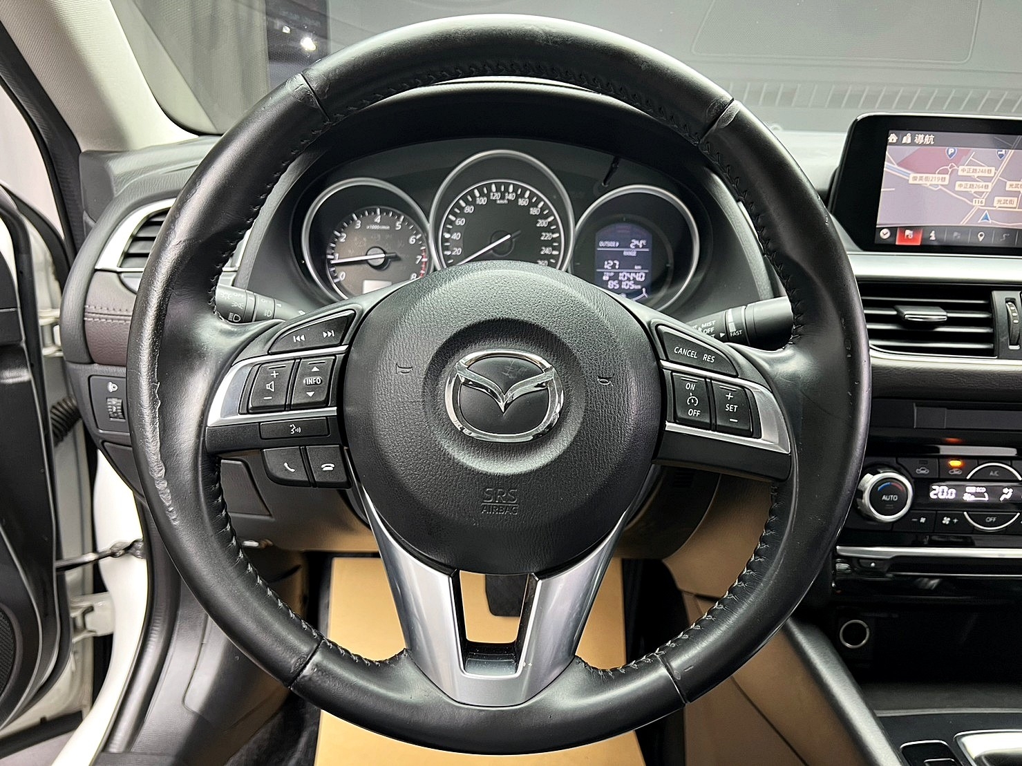 🔥2015 魂動馬六 MAZDA 6 SKY-G 三代小改款/雙電動椅🔥(089)【阿龍中古車 0968-691-205】  第4張相片